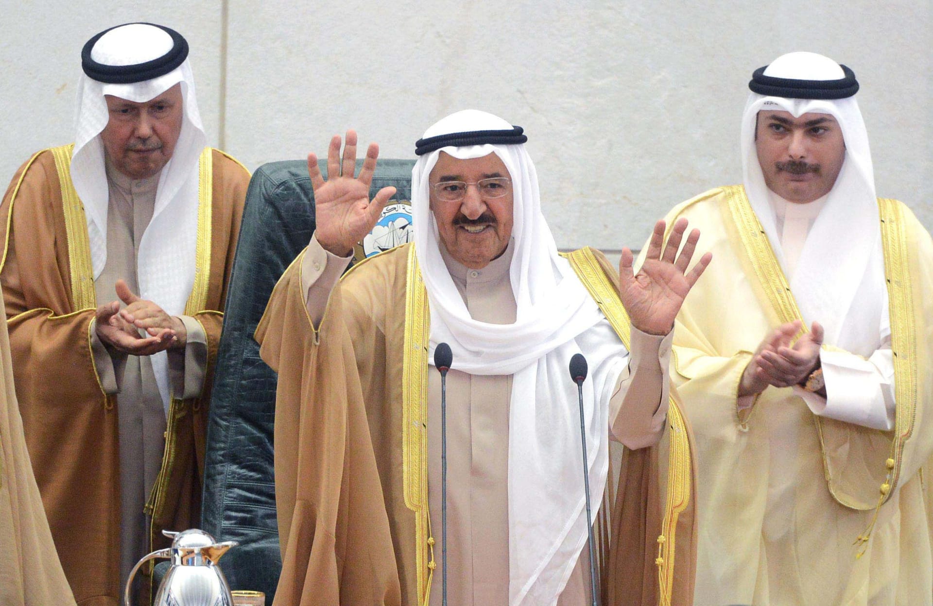 أمير الكويت: الأزمة الخليجية قد تتفاقم والتاريخ لن يغفر انهيار مجلس التعاون