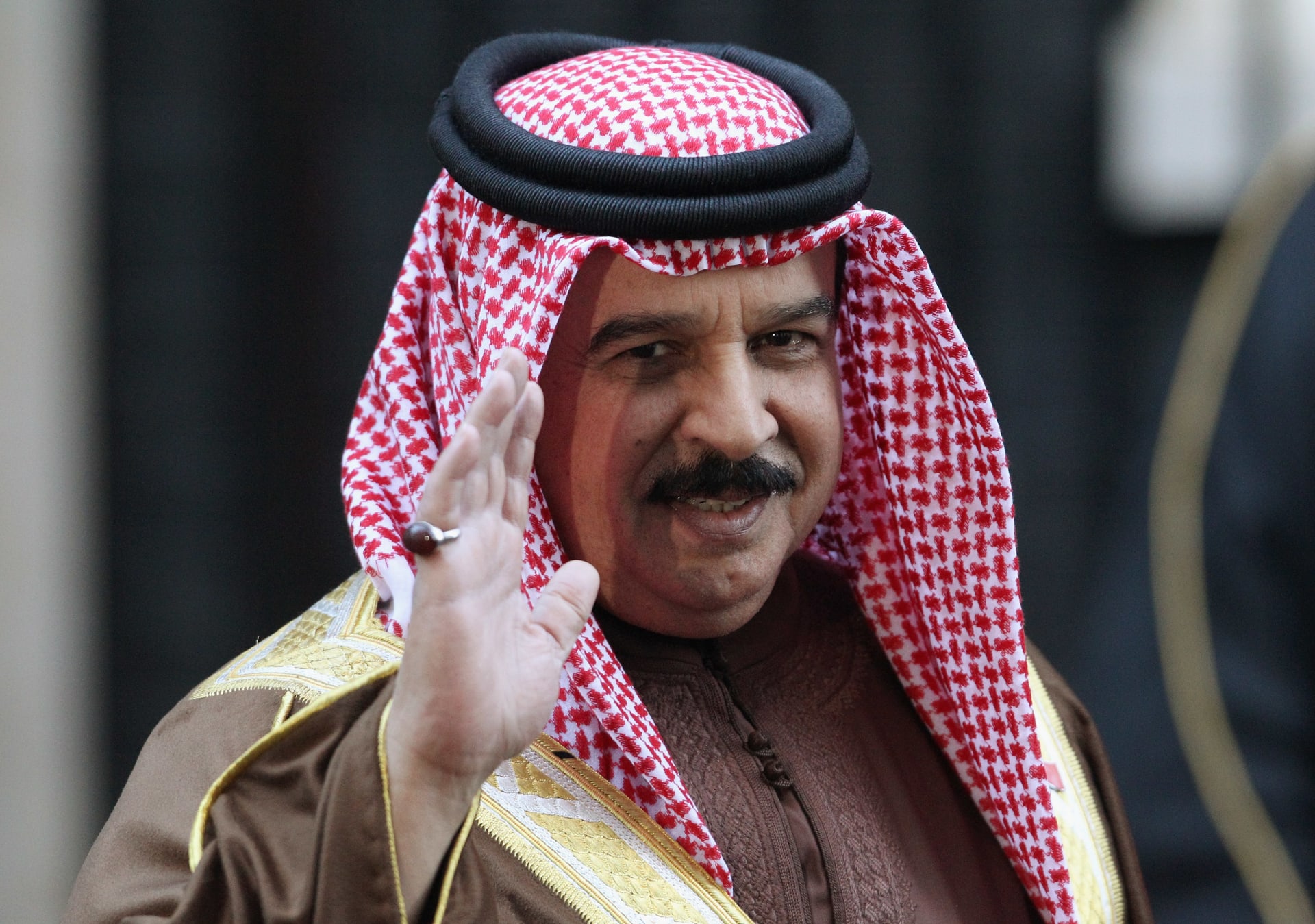 ملك البحرين: لن نحضر قمة مع قطر قبل أن تعود لرشدها