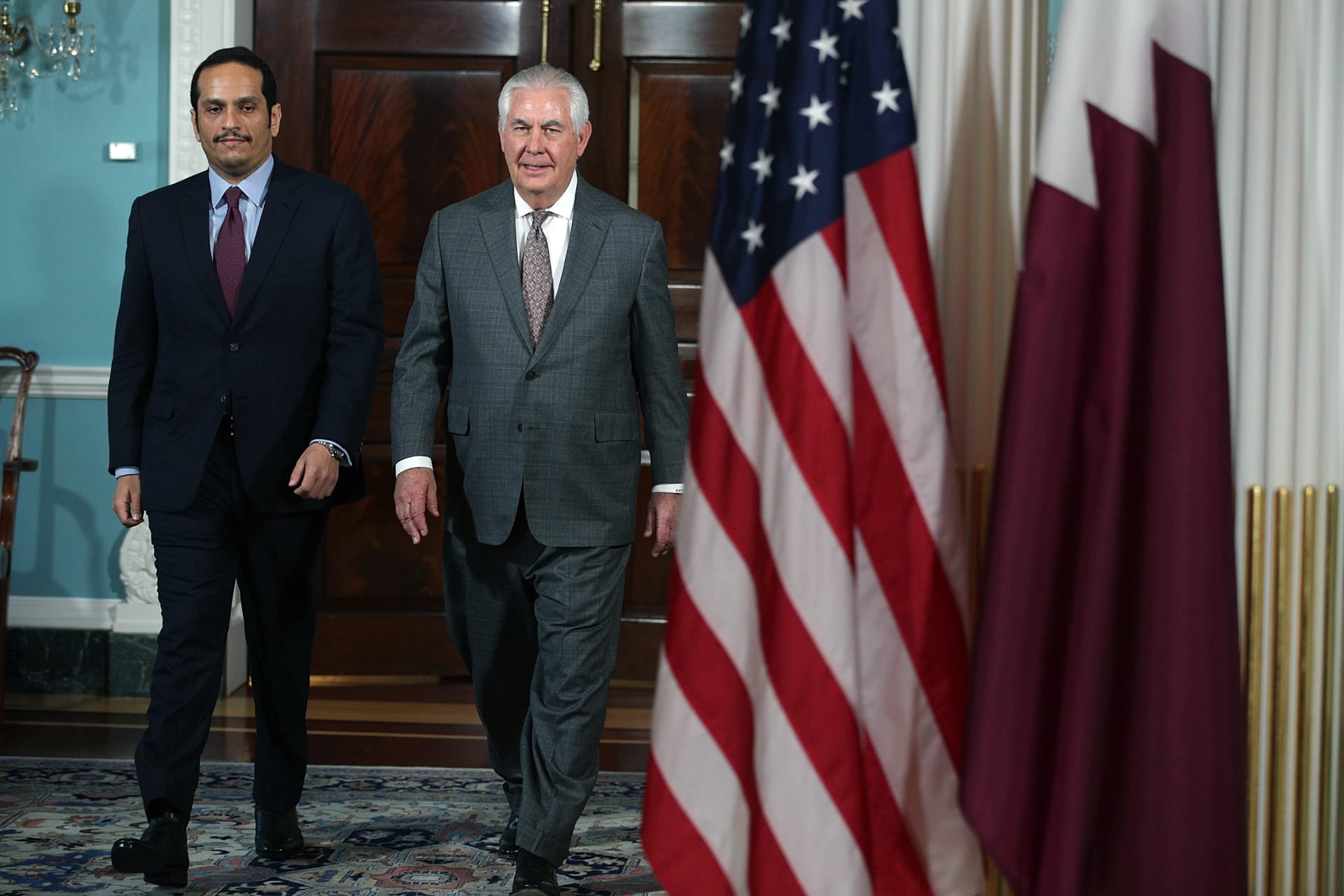 وزير خارجية قطر يتهم السعودية بممارسة "لعبة خطيرة" والتدخل في استقالة الحريري