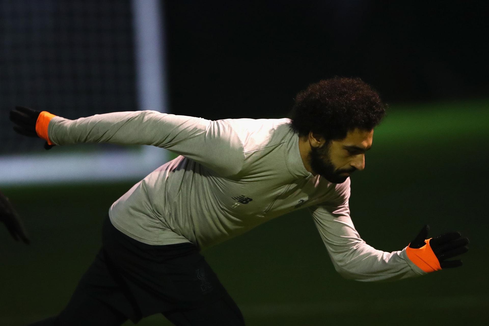 محمد صلاح يسجل هدفا مذهلا خلال تدريبات ليفربول استعدادا لويست هام 