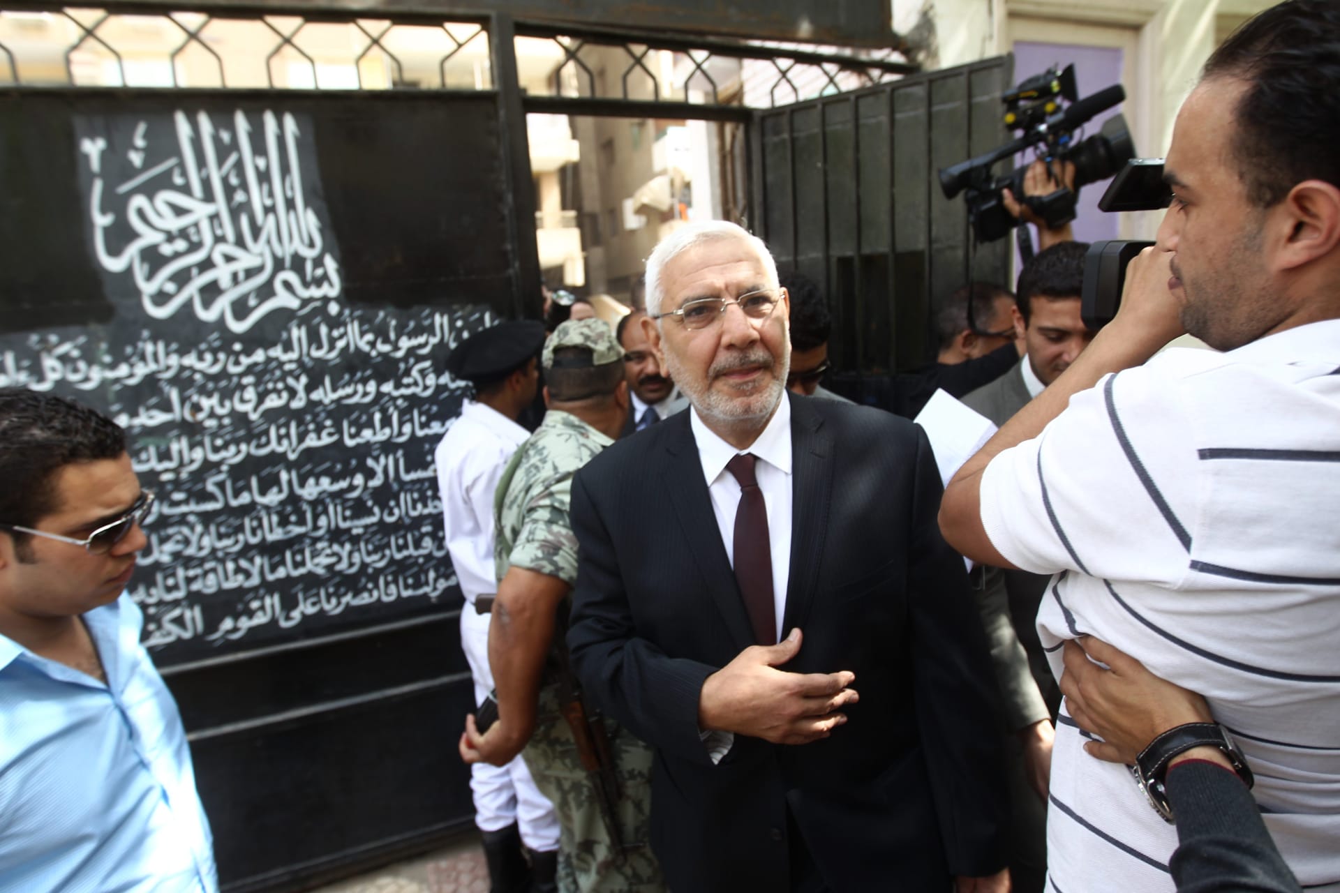 محكمة مصرية تدرج عبدالمنعم أبوالفتوح على قوائم الإرهاب