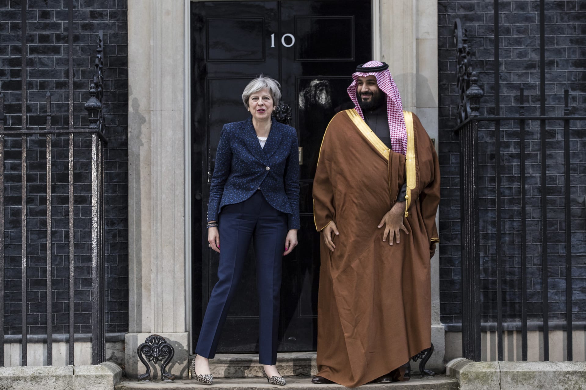 لقاء ماي بولي العهد السعودي: فرص بـ90 مليار دولار.. وحرب اليمن ورائف بدوي
