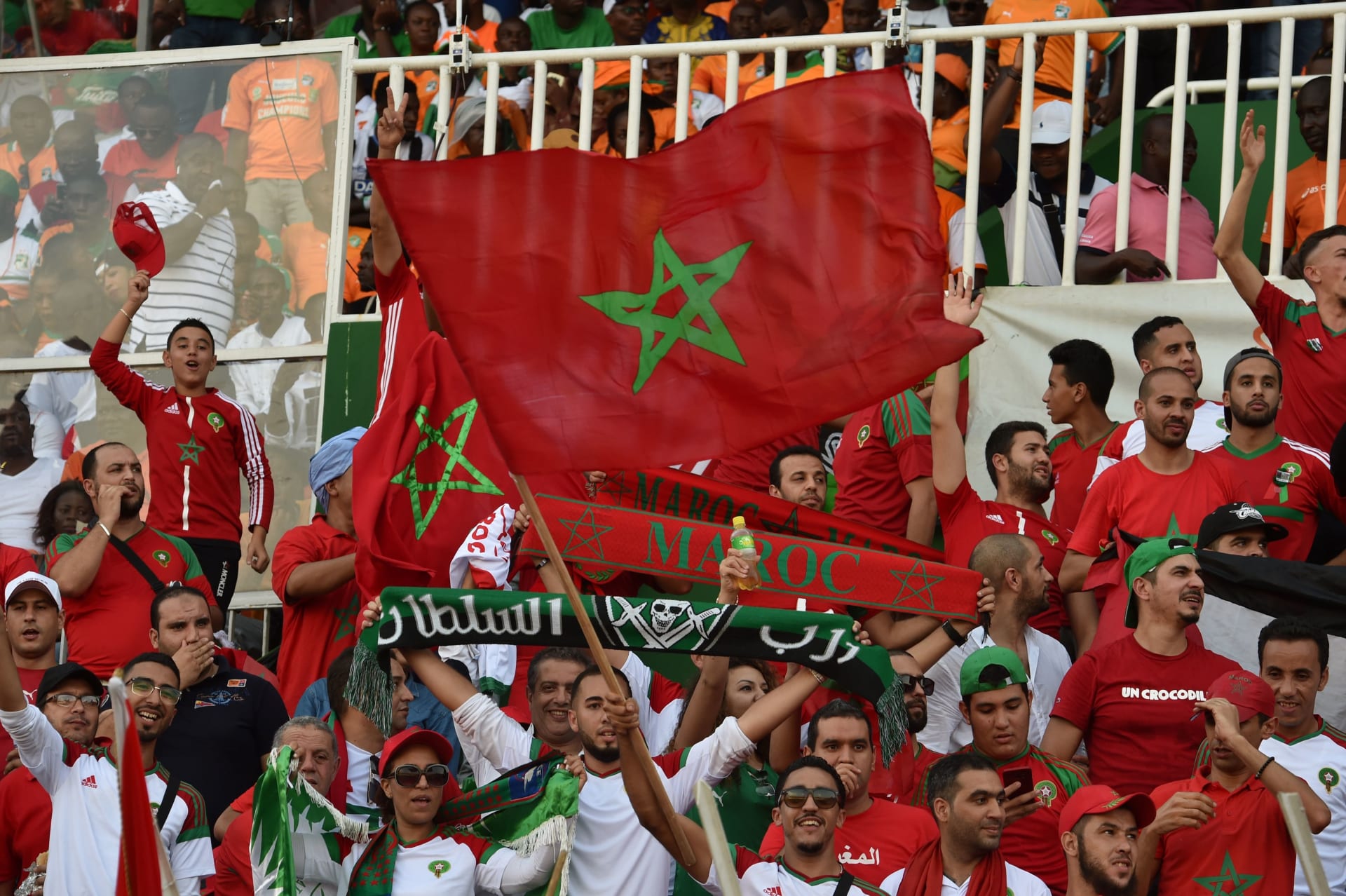 المغرب يقدم استئنافا ضد "فيفا" من أجل لاعب برشلونة السابق