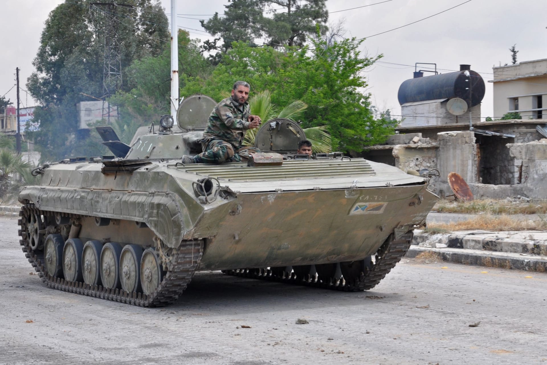الجيش السوري يعلن سيطرته الكاملة على الحجر الأسود ومخيم اليرموك