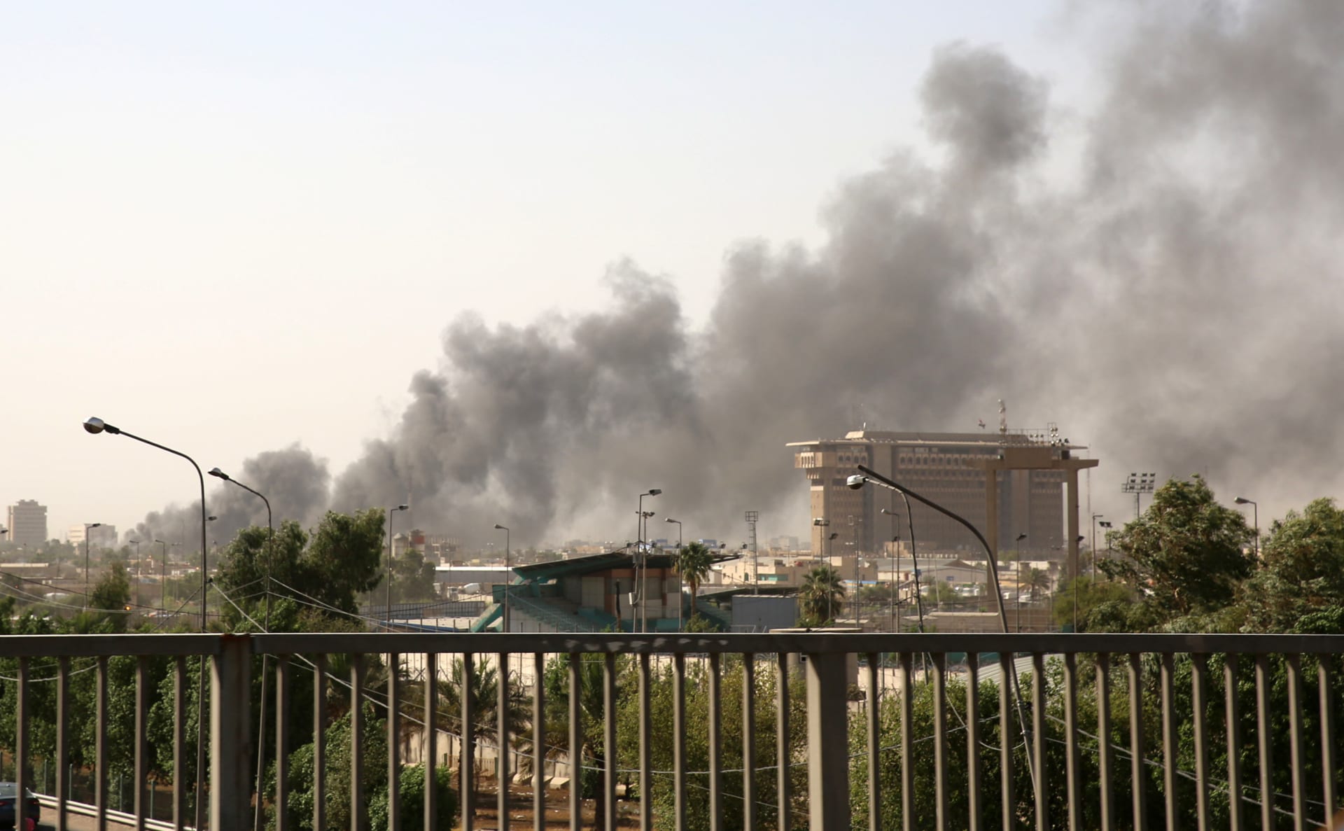 حريق يندلع بمخازن صناديق الاقتراع في بغداد قبل عملية إعادة الفرز 