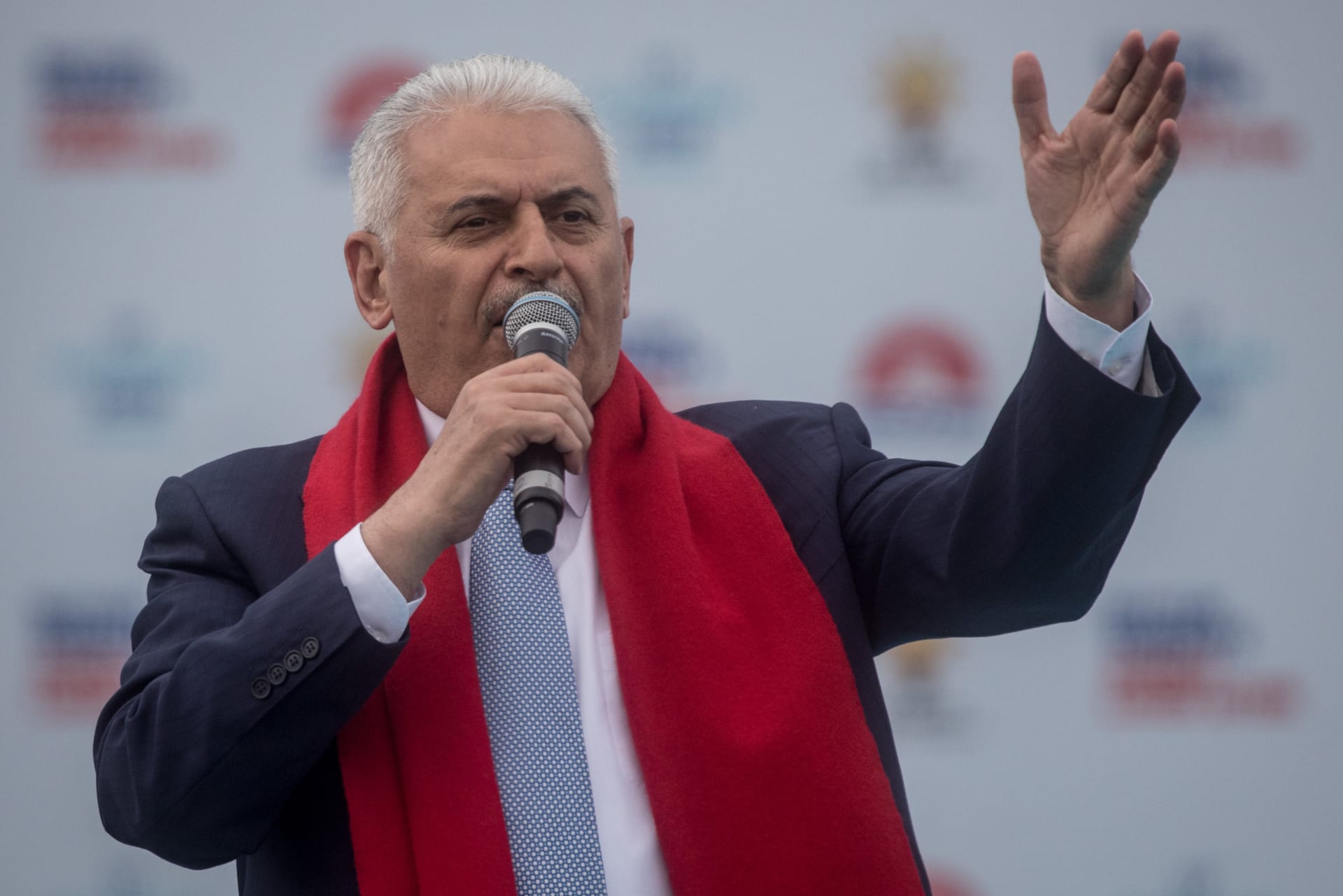 حزب العدالة والتنمية يرشح يلدريم لرئاسة البرلمان التركي