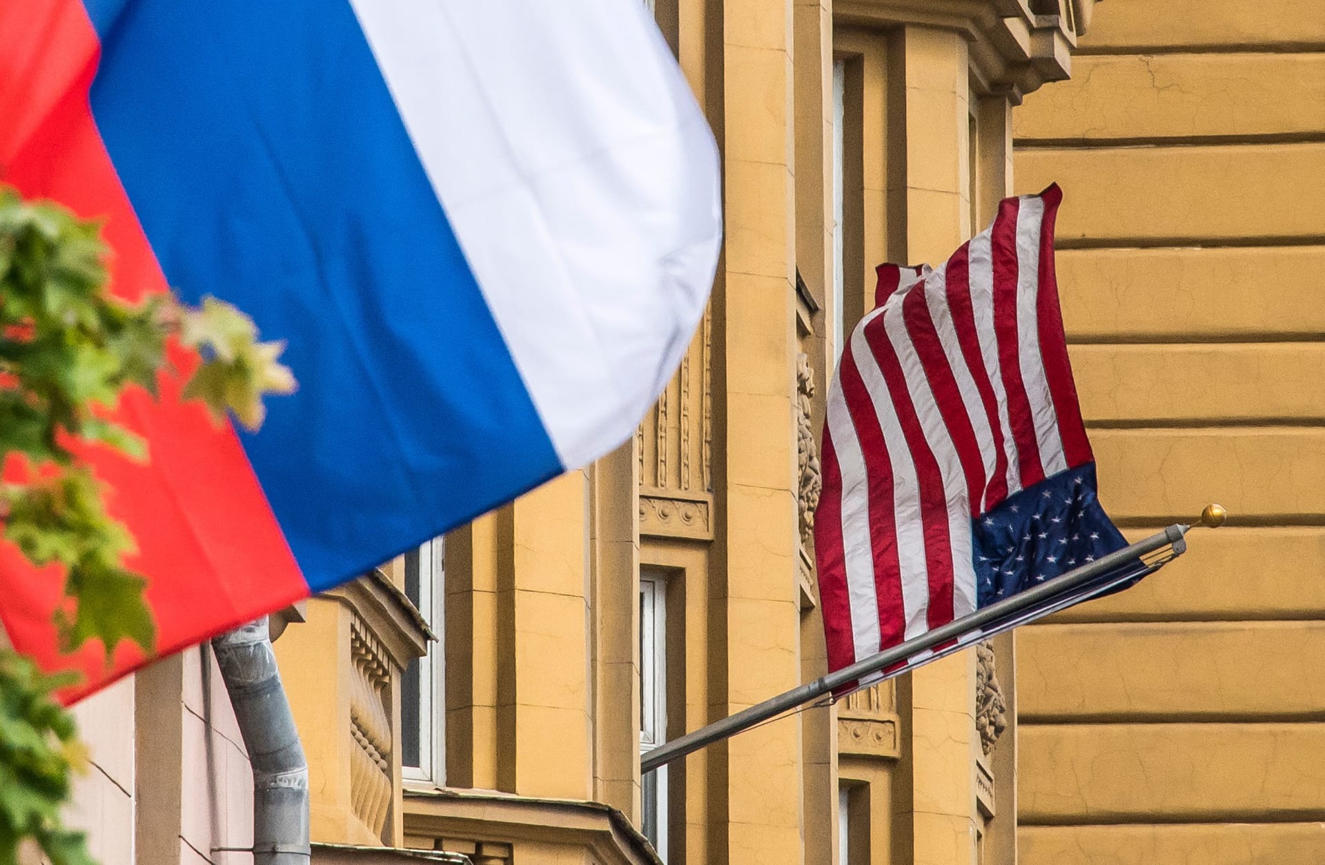 موسكو عن عقوبات واشنطن: "أهلاً بولايات العقوبات المتحدة"