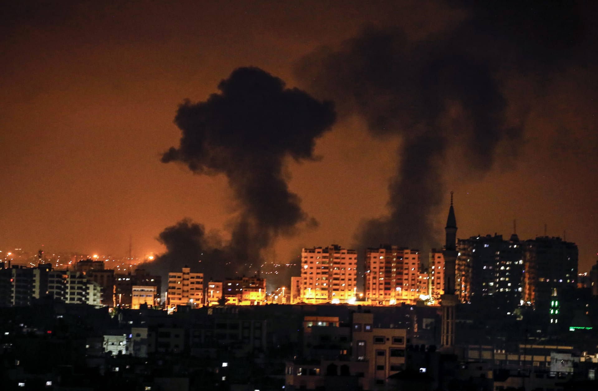 استمرار التصعيد بغزة.. 3 قتلى فلسطينيين و7 جرحى بإسرائيل