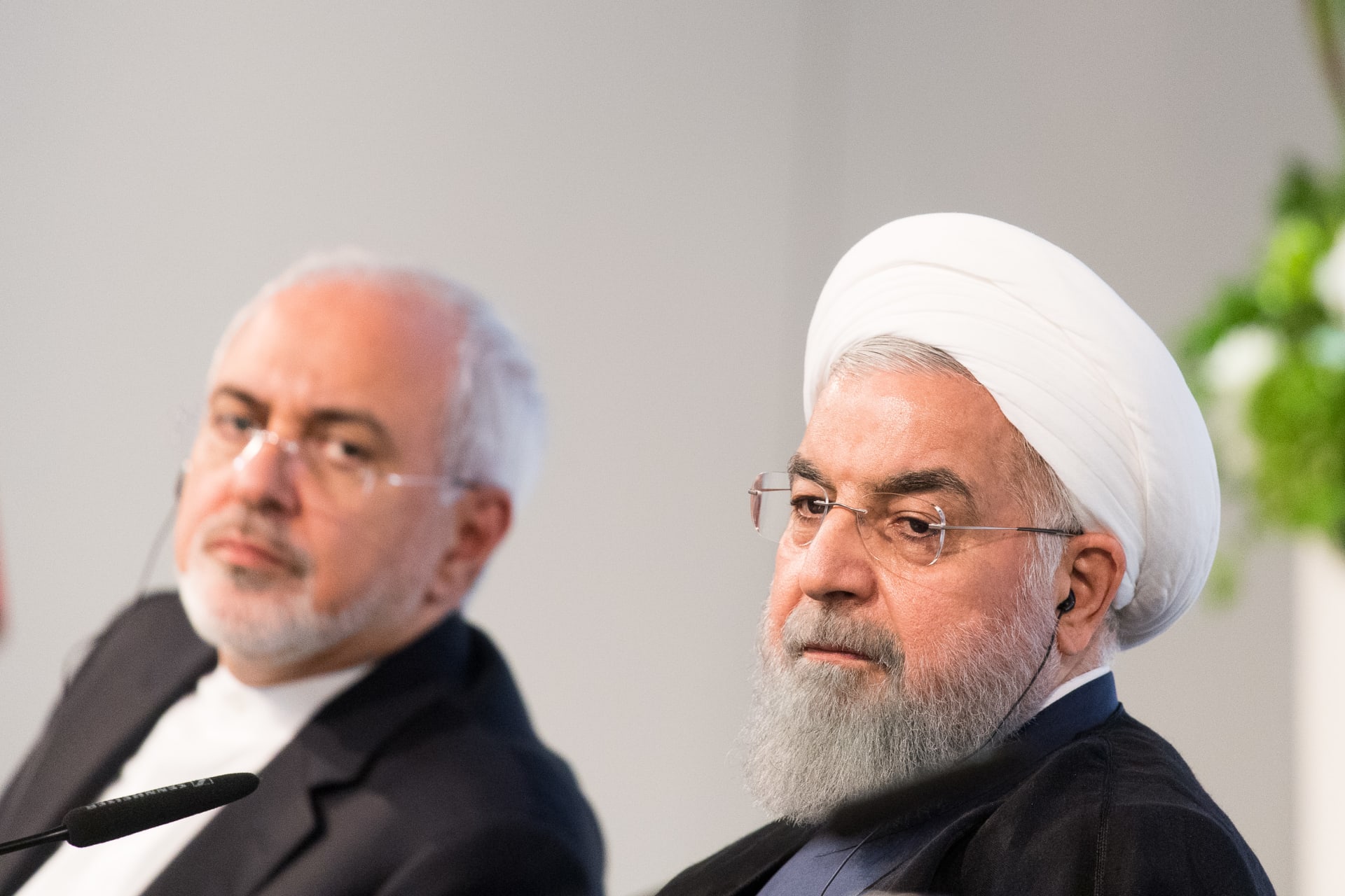 المتحدث باسم الخارجية الإيرانية يكشف حقيقة الخلاف بين روحاني وظريف