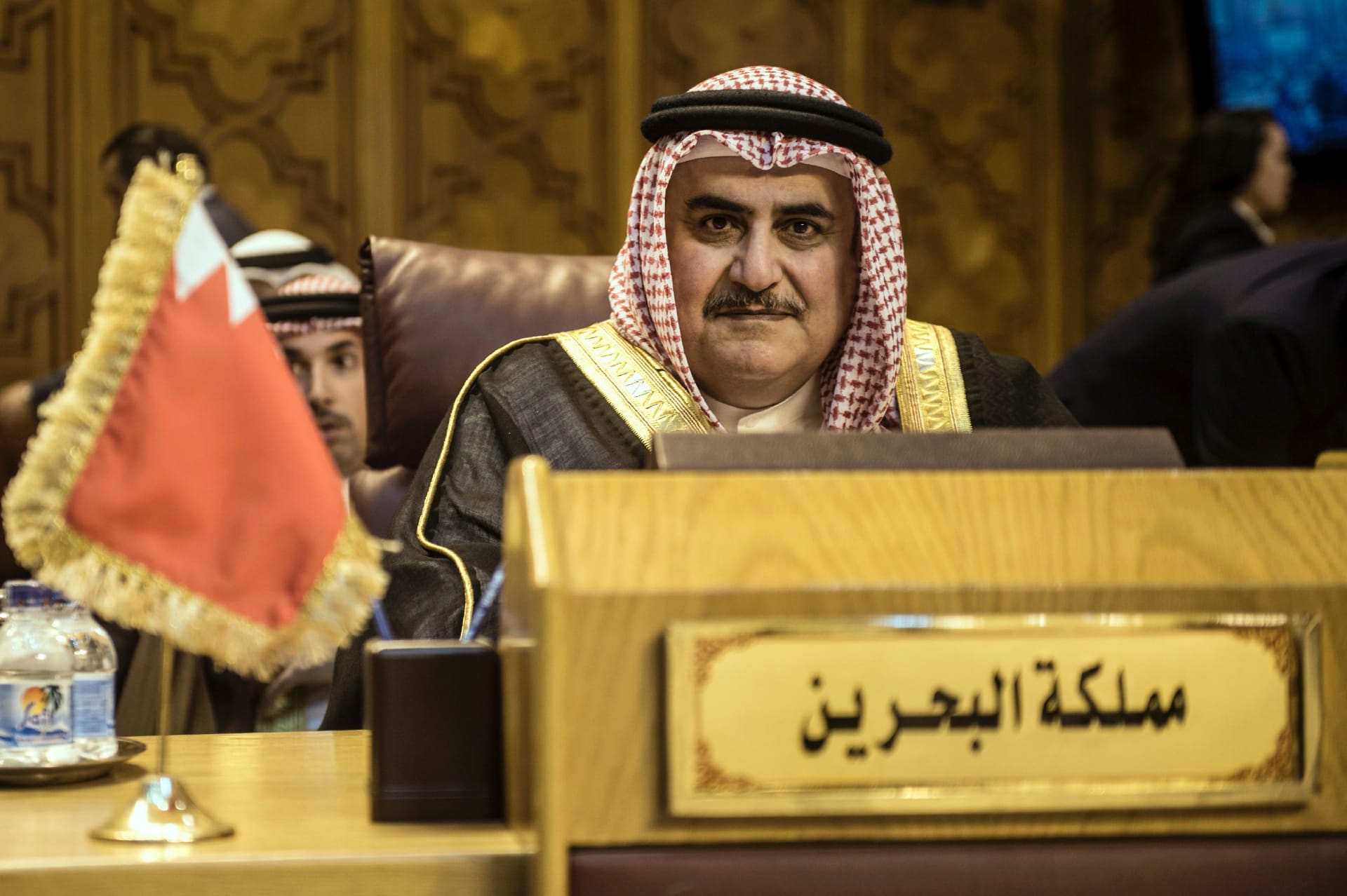 وزير خارجية البحرين عن لقائه بالمعلم: نتعامل مع الدول لا مع من يسقطها