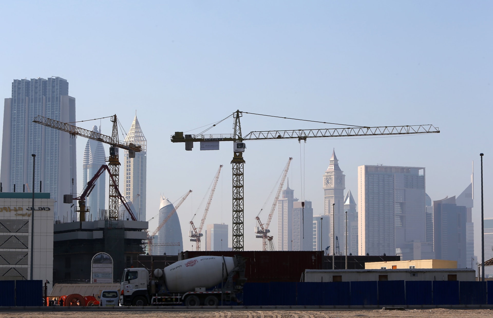 صندوق النقد الدولي يرفع توقعاته لنمو اقتصاد الإمارات..إليك الأسباب