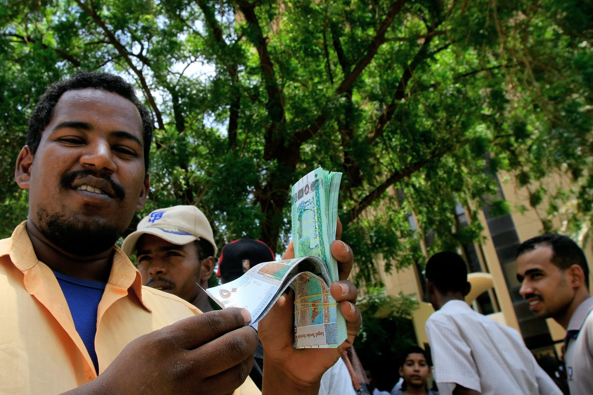 السودان يطلق آلية جديدة لتحديد سعر الجنيه يوميا