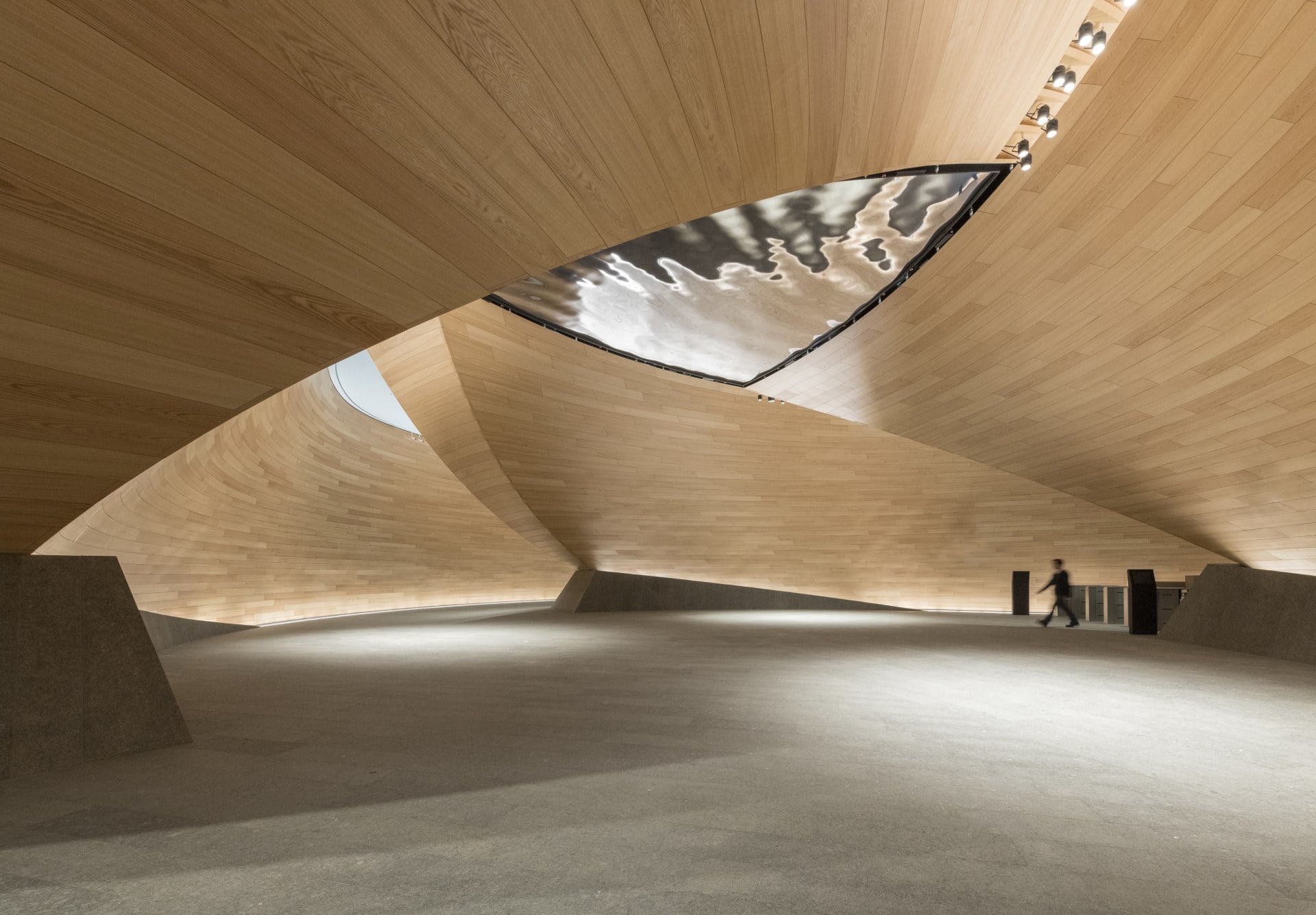مقر "بلومبرغ" الأوروبي يفوز بأرقى جائزة معمارية في المملكة المتحدة