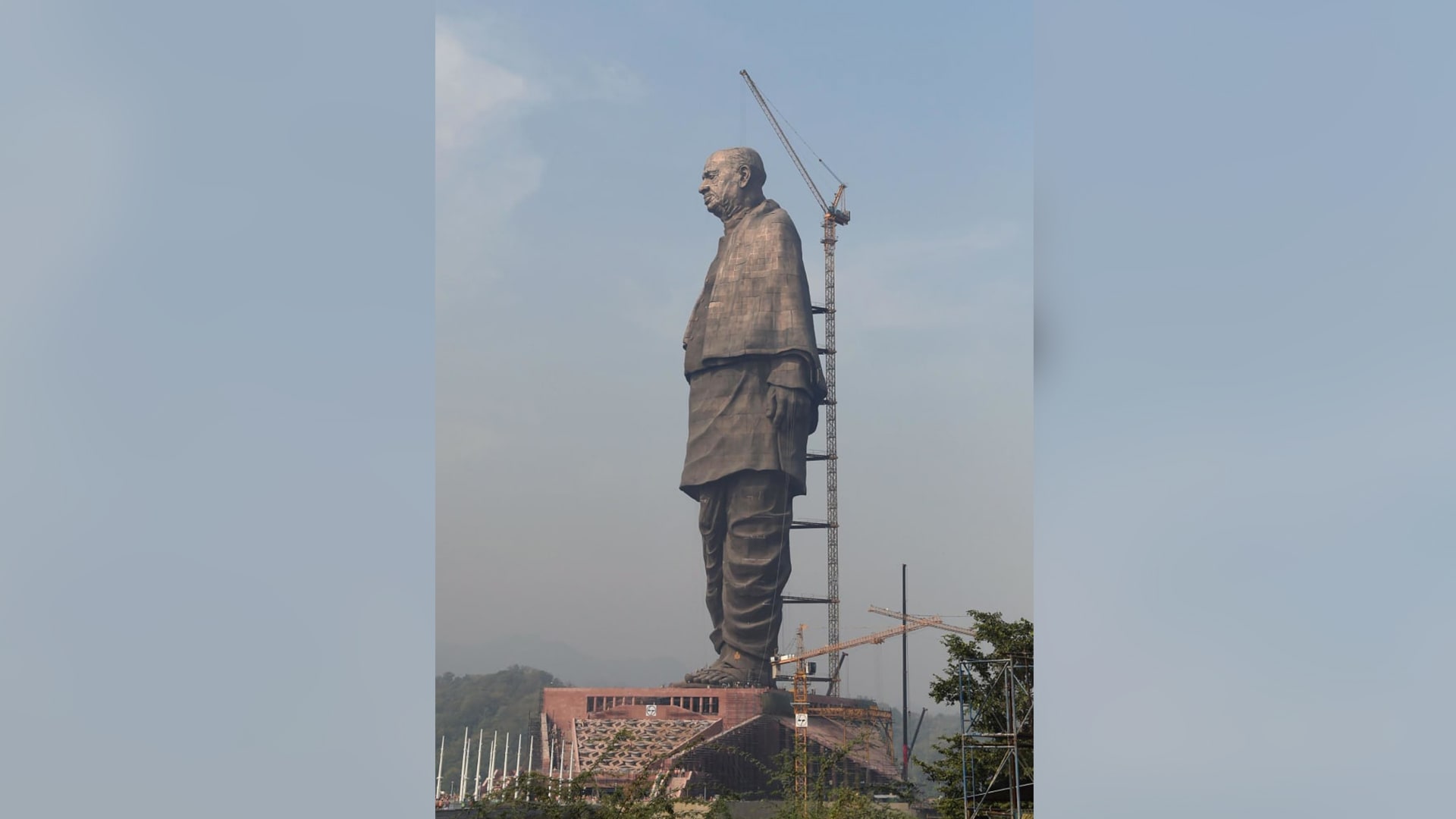 الهند تستعد رفع الستار عن أطول تمثال في العالم