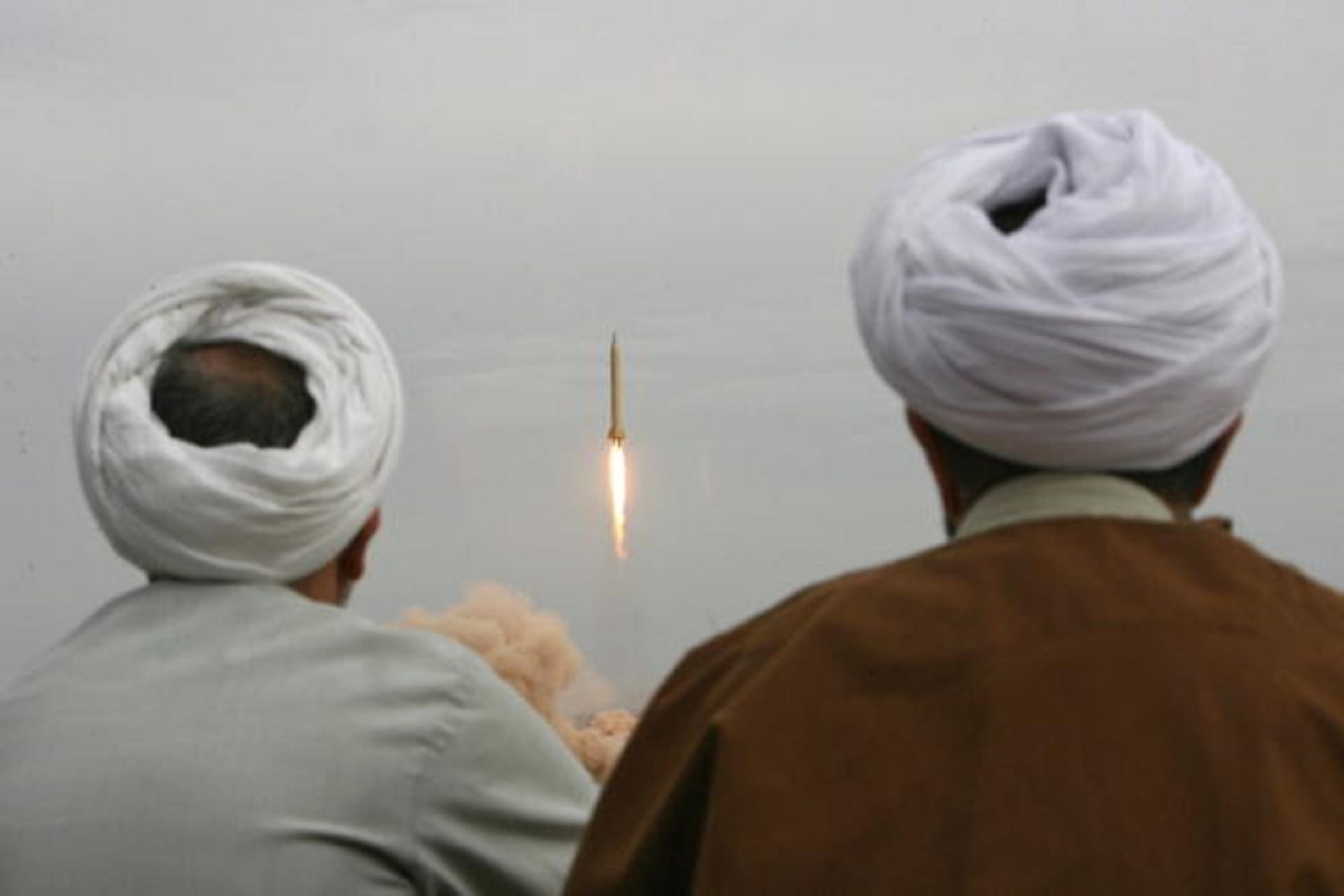 إيران تؤكد إجراء اختبار لصاروخ باليستي مؤخرا: تسبب في علو صراخ أمريكا