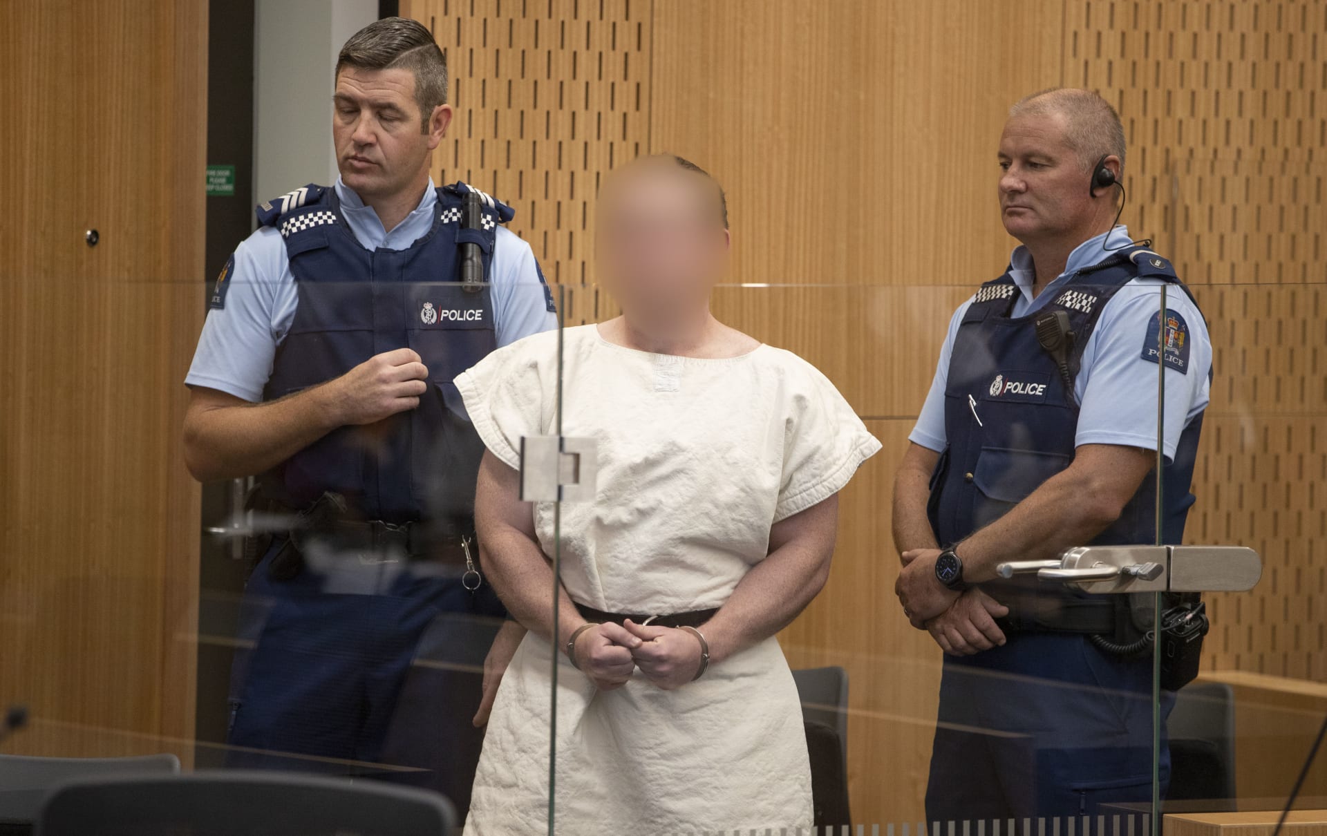 وجهت له تهمة واحدة بالقتل.. تفاصيل أول ظهور للمتهم بهجوم المسجدين في نيوزلندا أمام المحكمة