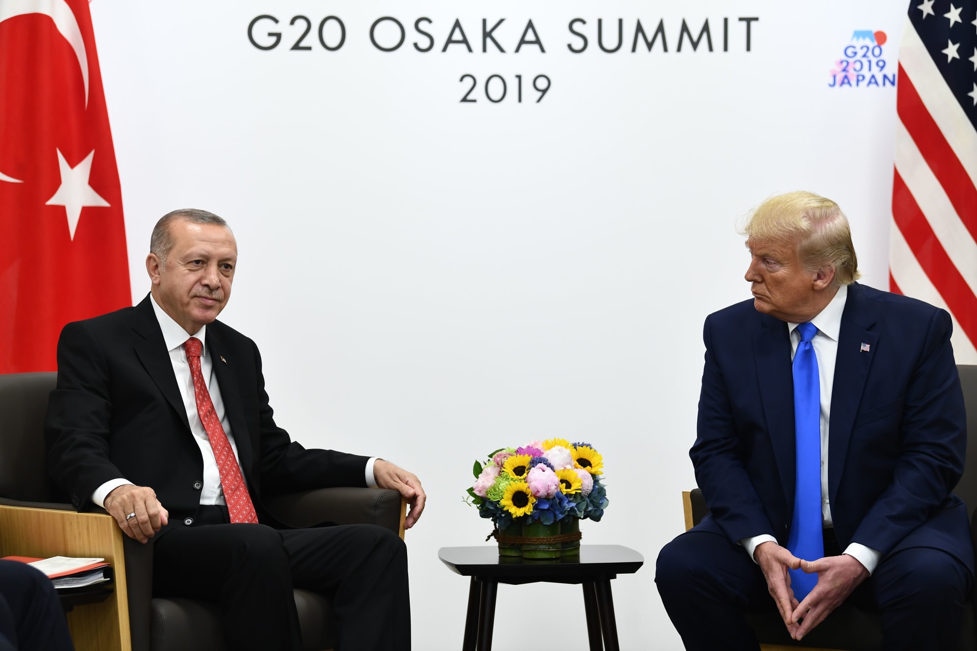 مخاوف وأهداف ومسائل عالقة.. ماذا دار بين ترامب وأردوغان على هامش "قمة الـ20"؟