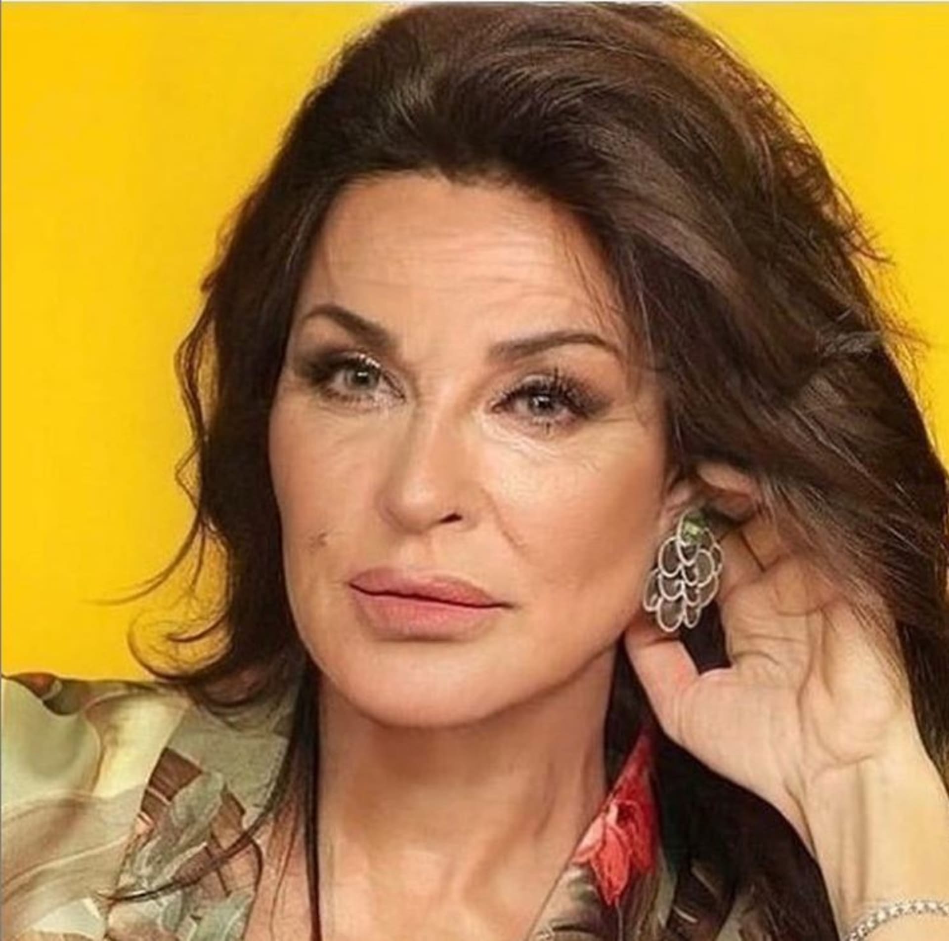 صورتك وأنت شايب هكذا ظهر المشاهير العرب بتطبيق Faceapp Cnn Arabic