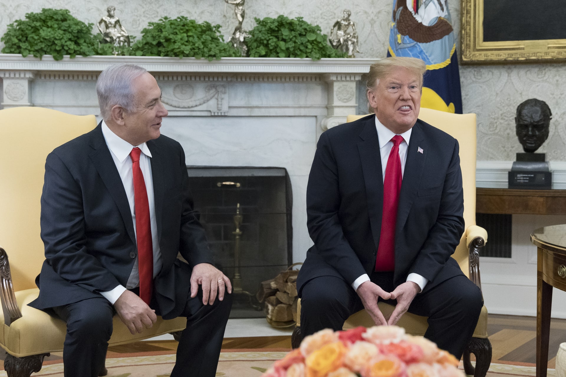 الرئيس الأمريكي دونالد ترامب ورئيس وزراء إسرائيل بنيامين نتنياهو