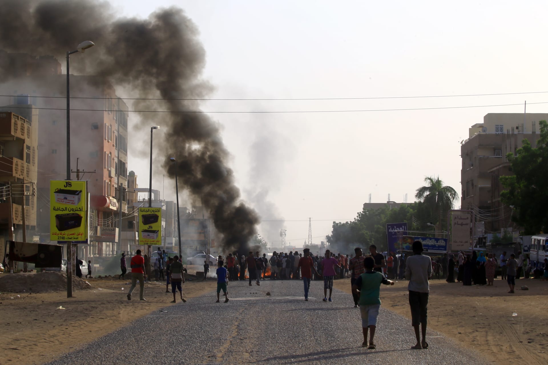 مظاهرات في السودان احتجاجا على نتائج لجنة التحقيق الحكومية في فض اعتصام الخرطوم