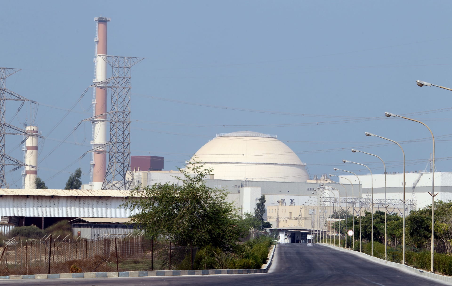 مفاعل بوشهر النووي في إيران