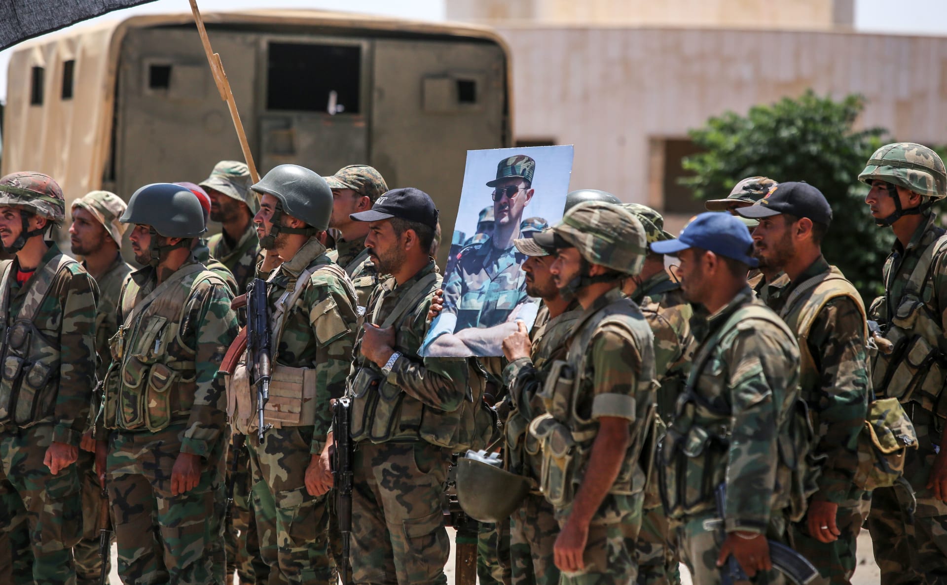 الأسد: الجيش السوري سطر أروع صور البطولة خلال 8 سنوات من الحرب
