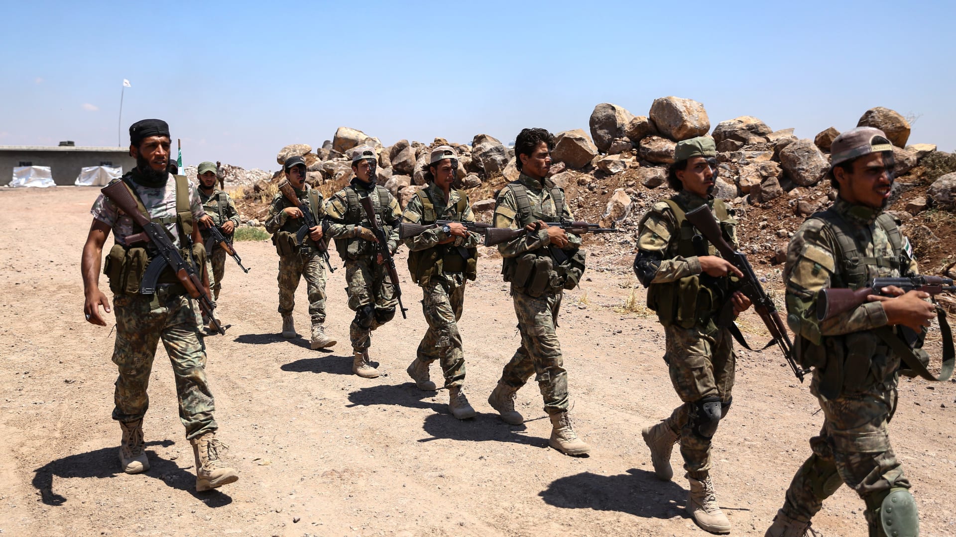 قوات موالية لتركيا في شمال سوريا 