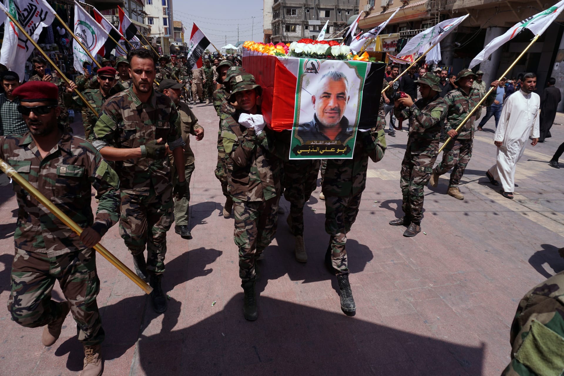 العراق يدين قصف مواقع "الحشد الشعبي".. و"البنتاغون" تنفي تورطها في "تقديم غطاء" لإسرائيل