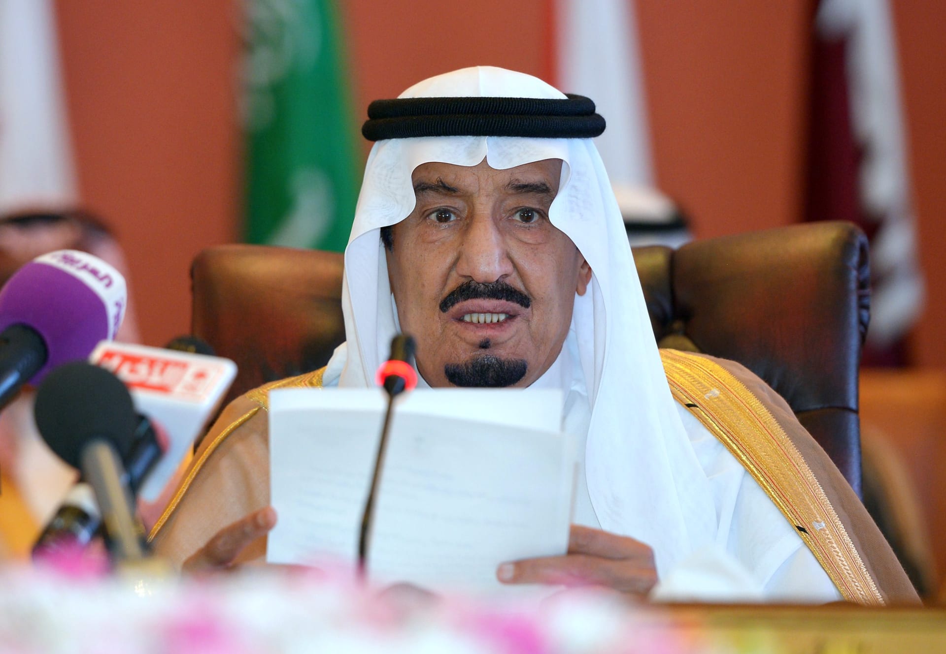 ملك السعودية عن هجوم أرامكو: قادرون على التعامل مع "الاعتداءات الجبانة"