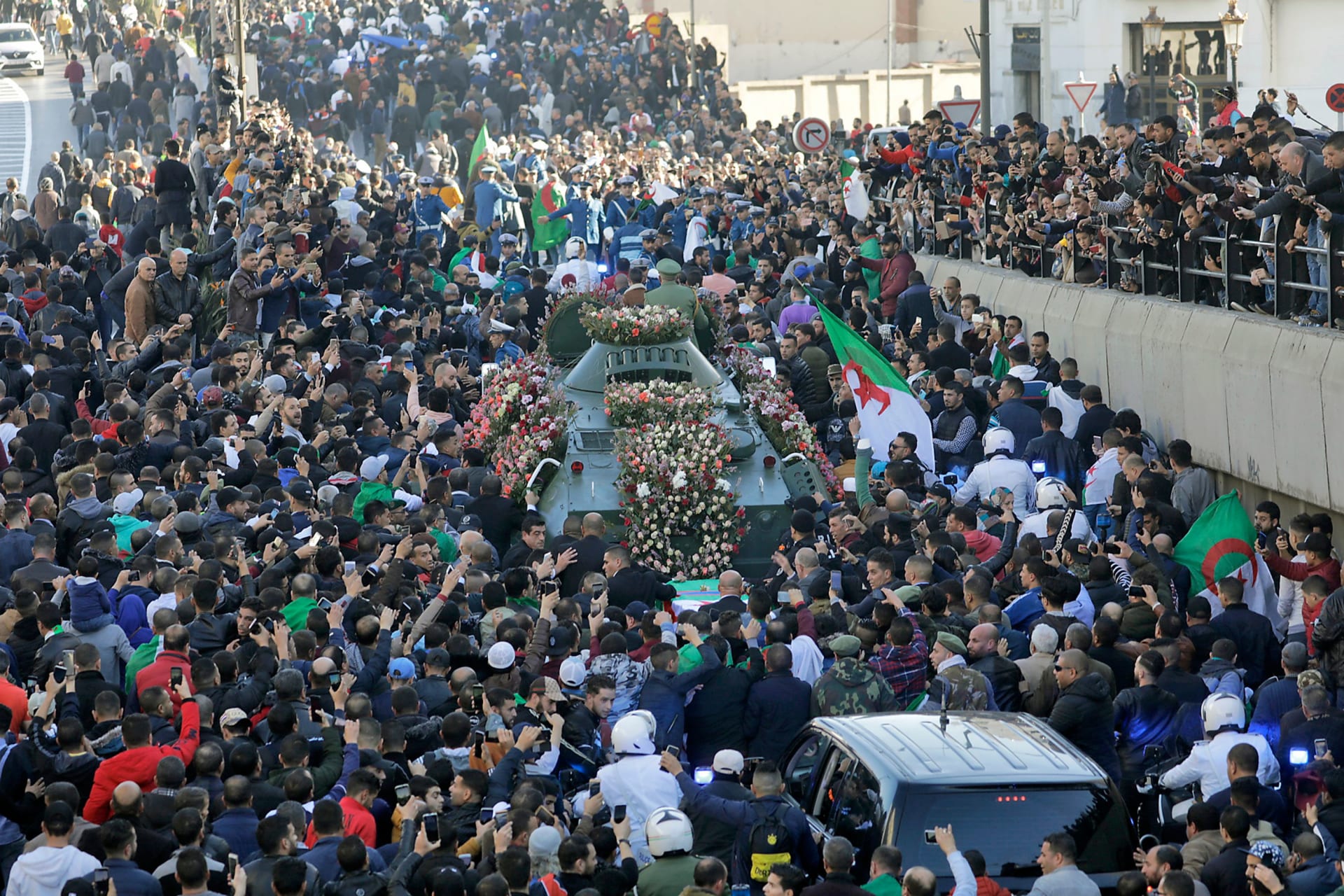  جنازة رئيس أركان الجيش الجزائري أحمد قايد صالح
