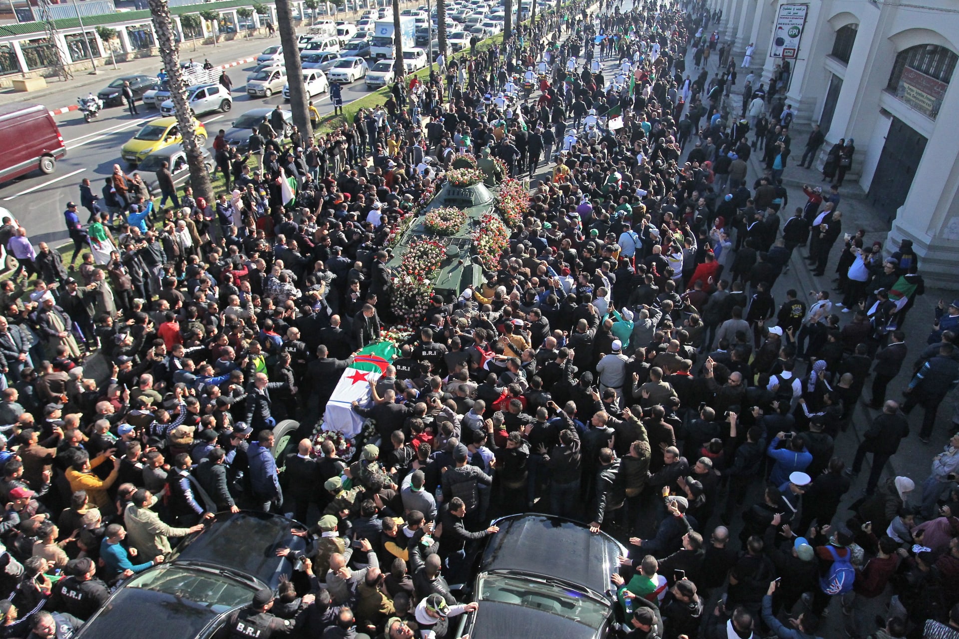 جنازة رئيس أركان الجيش الجزائري أحمد قايد صالح