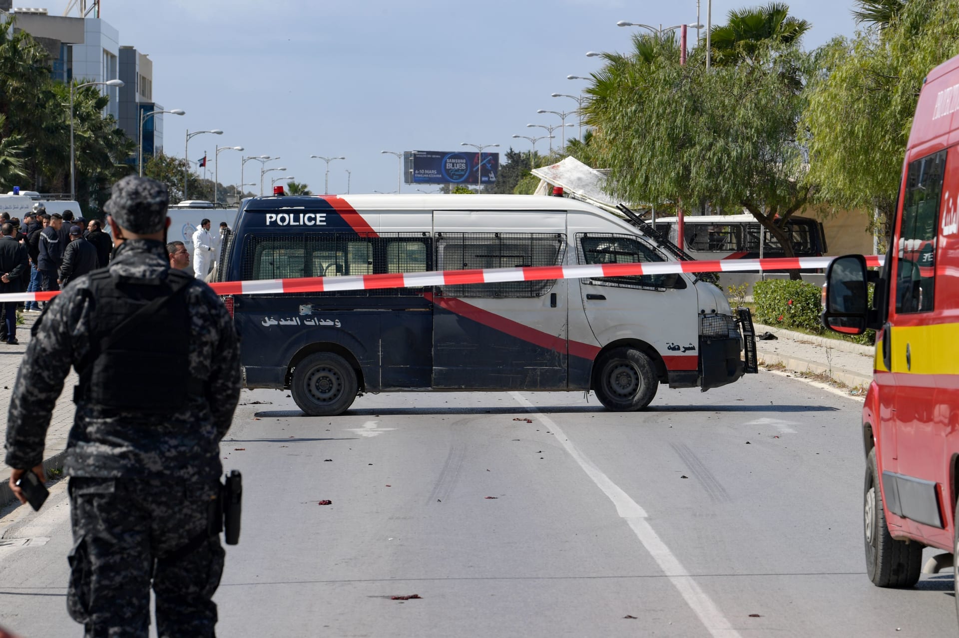 انفجار انتحاري بالقرب من السفارة الأمريكية بتونس