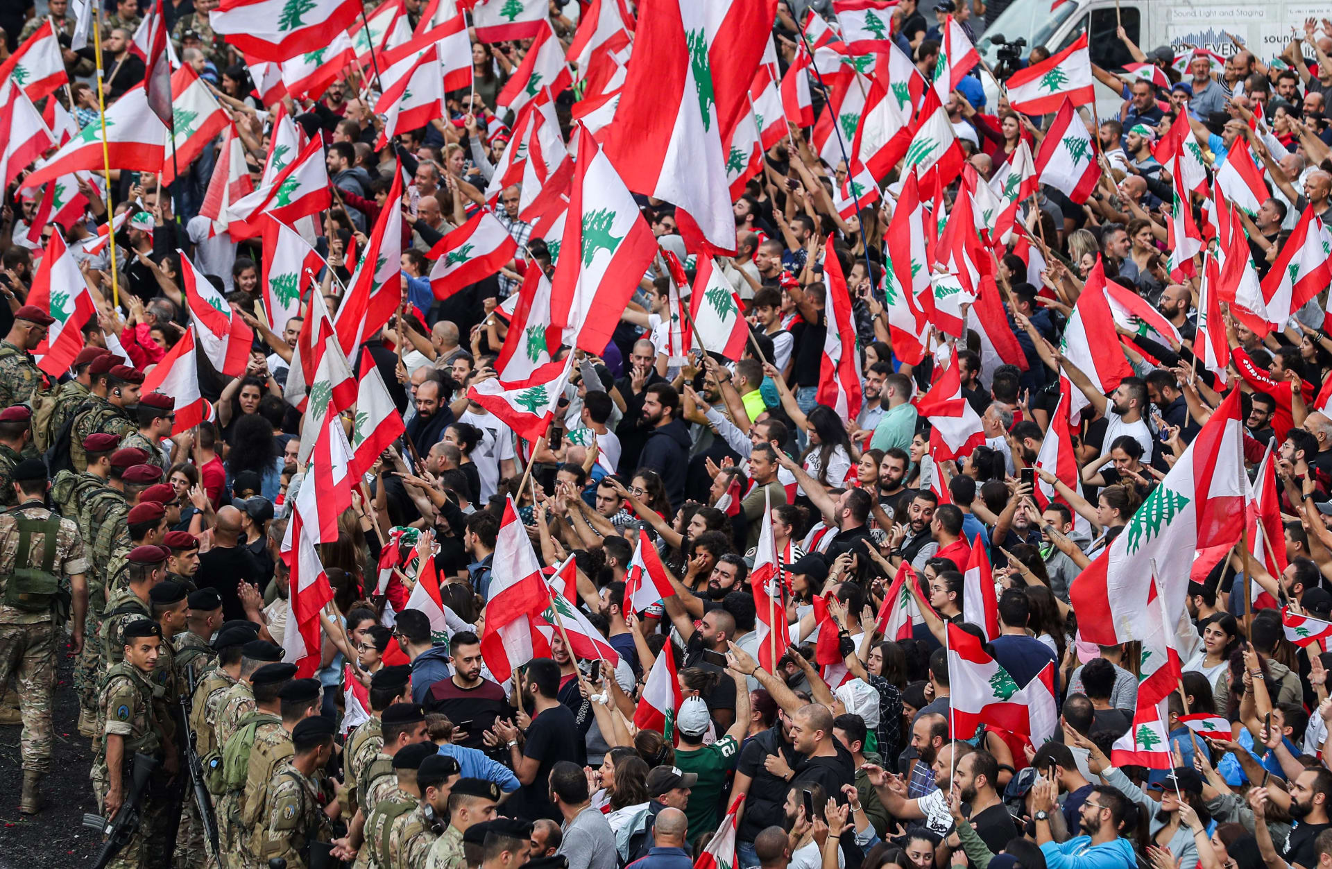 رأي.. الحكومة اللبنانية: إنجازات اليوم، خلافات الغد للخروج من جهنم