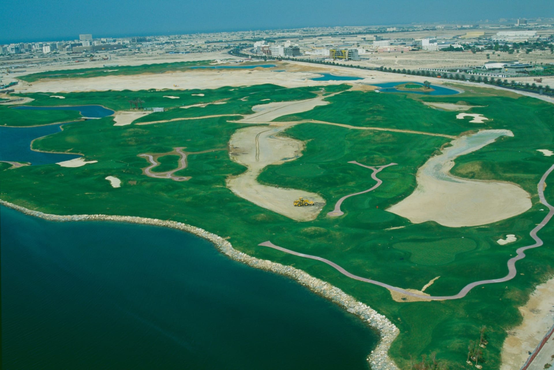 من بينها دبي.. اكتشف 10 من أبرز مضامير الجولف حول العالم 