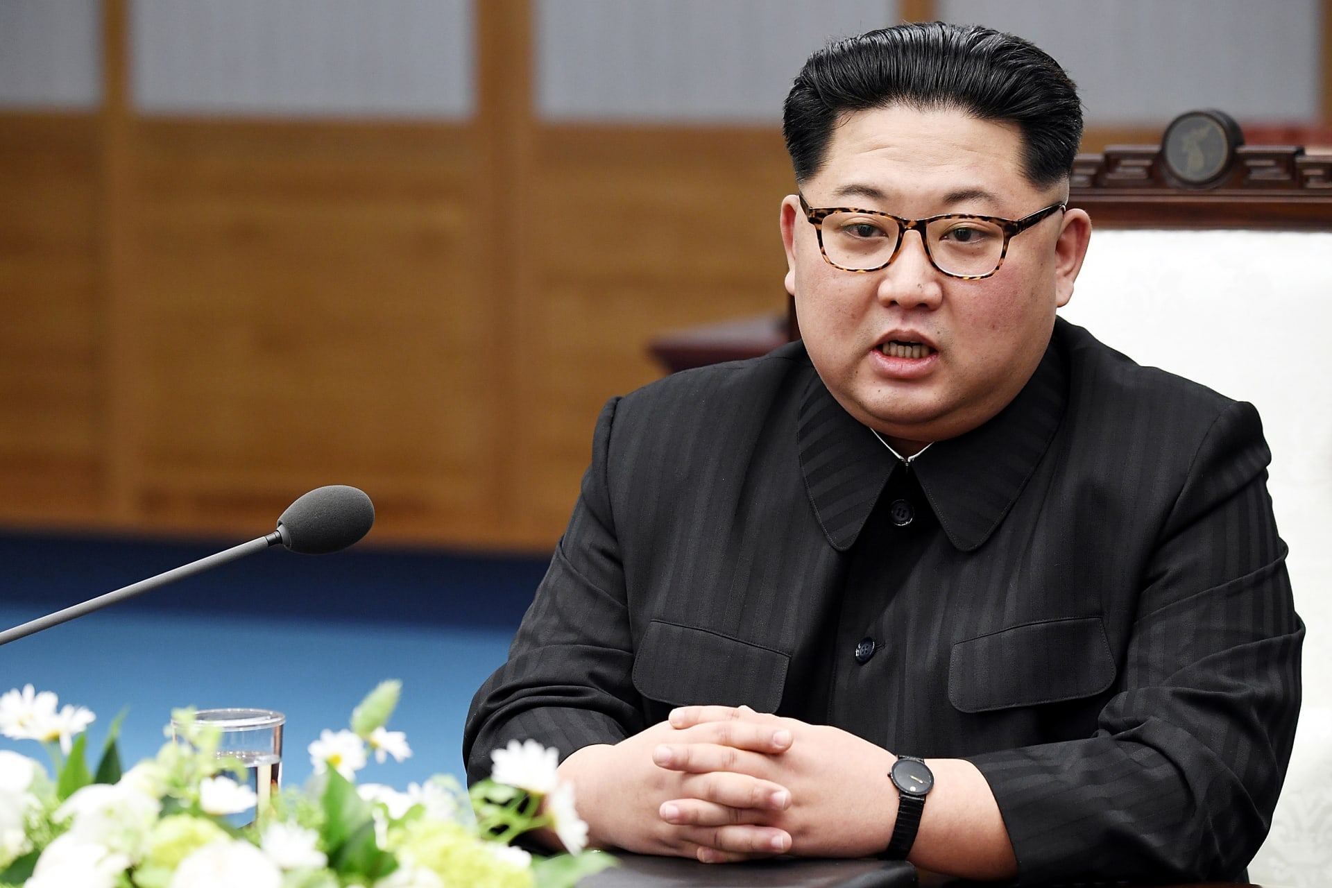 كوريا الشمالية تعلن أول حالة مُشتبه في إصابتها بكورونا.. وعقوبات شديدة تنتظر مسؤولين