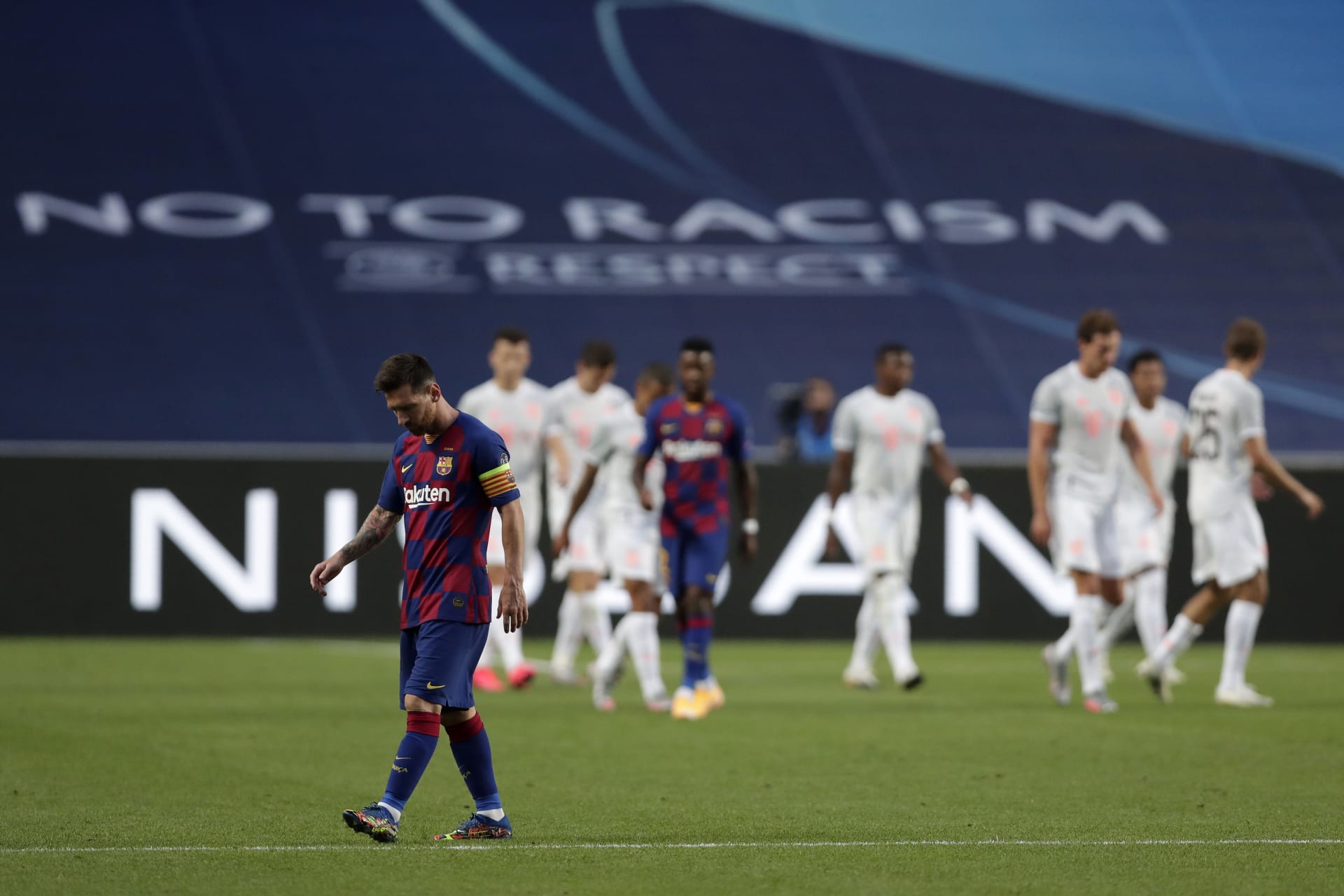 هزيمة ثقيلة لبرشلونة على يد بايرن ميونخ بدوري أبطال أوروبا.. ورئيس النادي: "كارثة"
