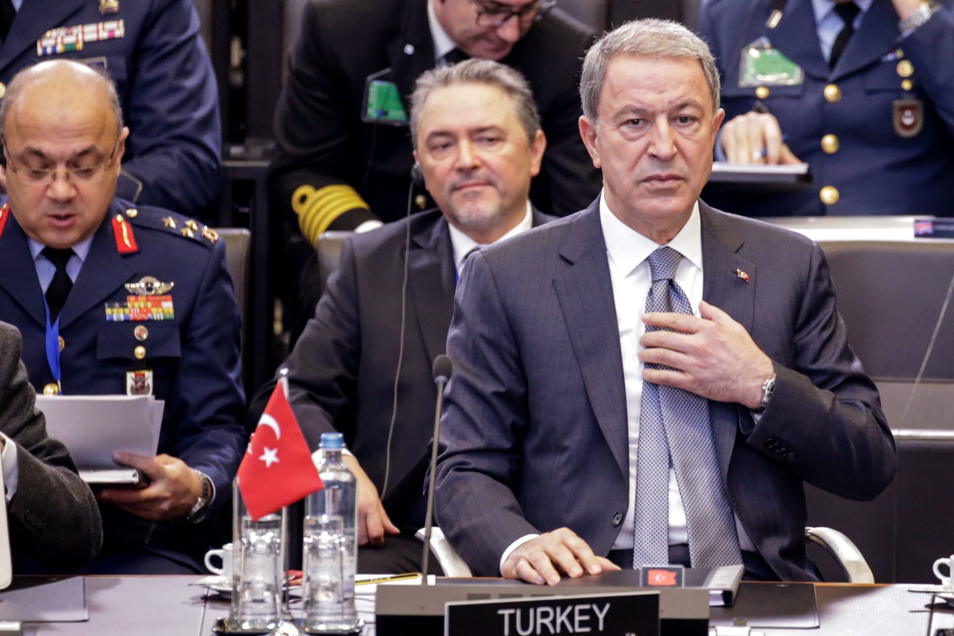 وزير الدفاع التركي: الاتفاقية البحرية مصر واليونان غير قانونية