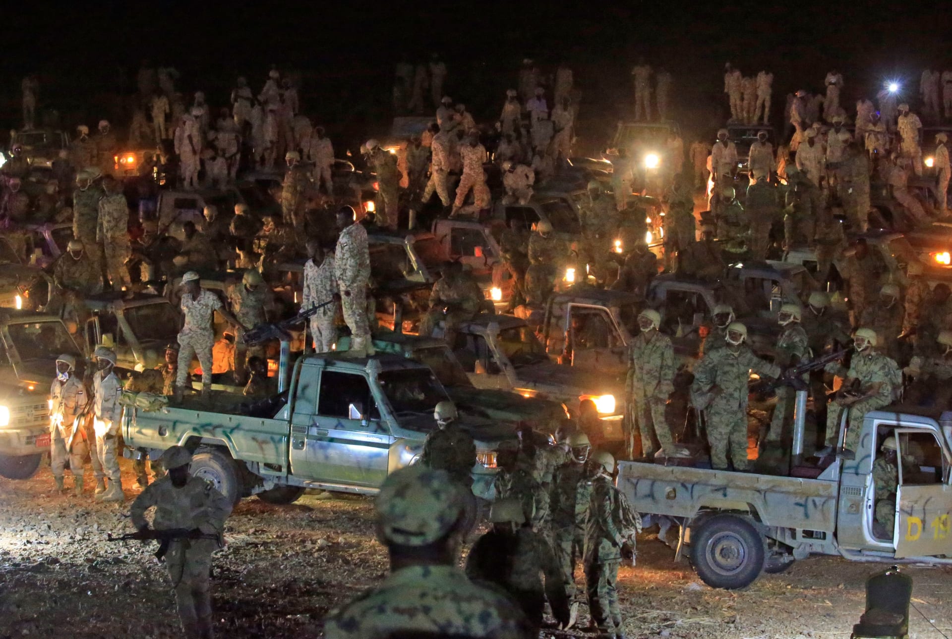 السودان: تعزيزات عسكرية إلى الشريط الحدودي لاستعادة "أراض مغتصبة" من إثيوبيا