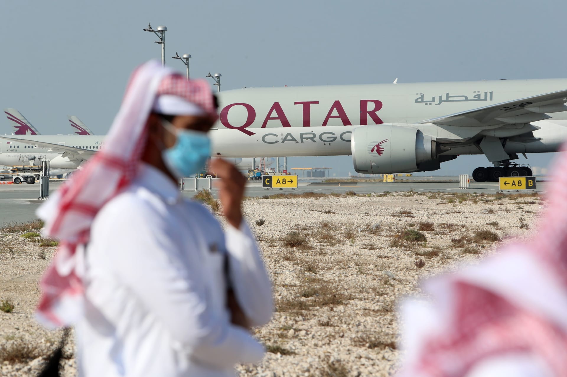  الخطوط القطرية تعلن تعليق عمليات الحجز من الإمارات بشكل مؤقت بعد "مخاوف بريطانية"