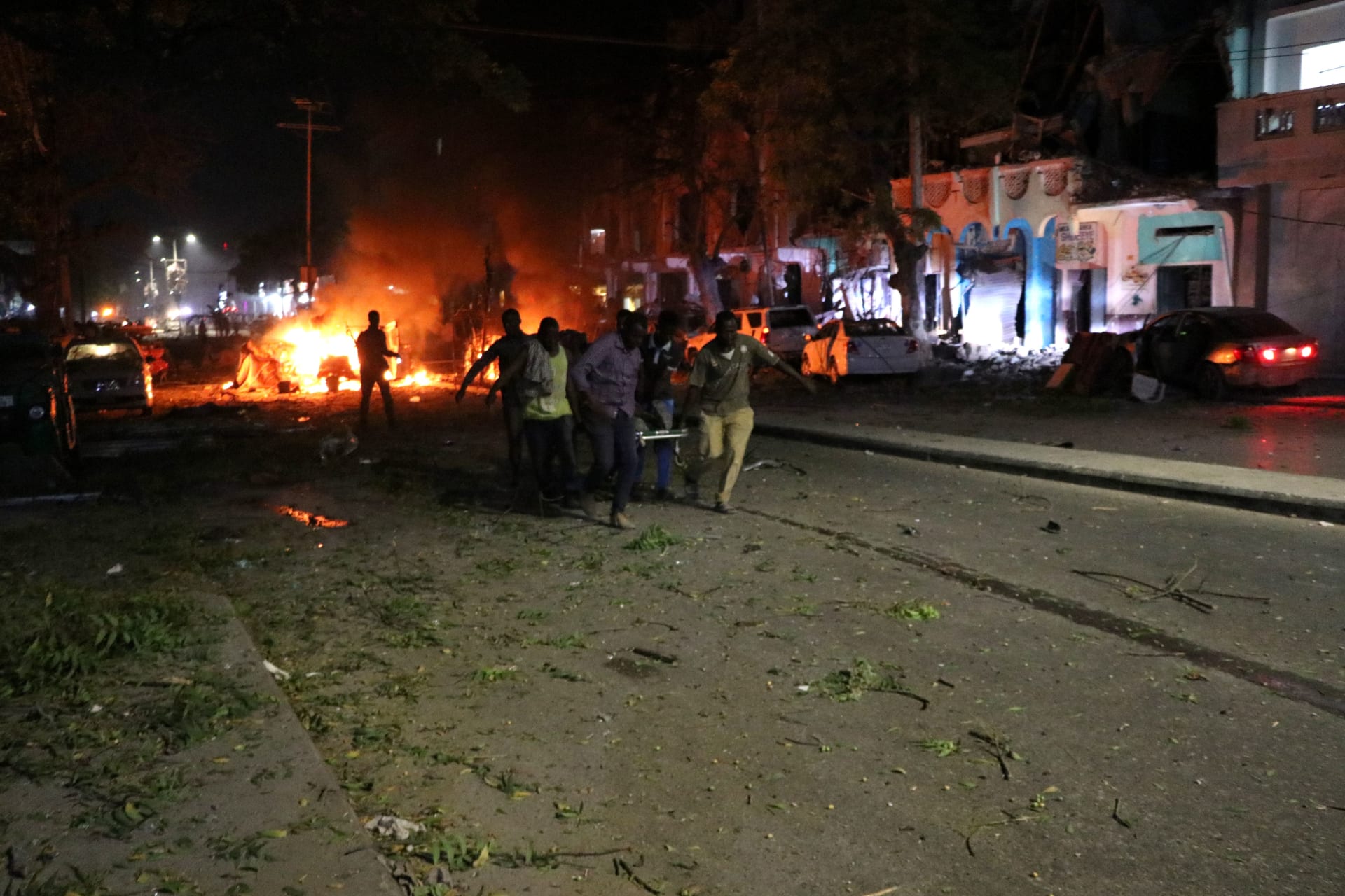 الصومال: انفجار سيارة أمام فندق يقصده مسؤولون حكوميون في مقديشيو