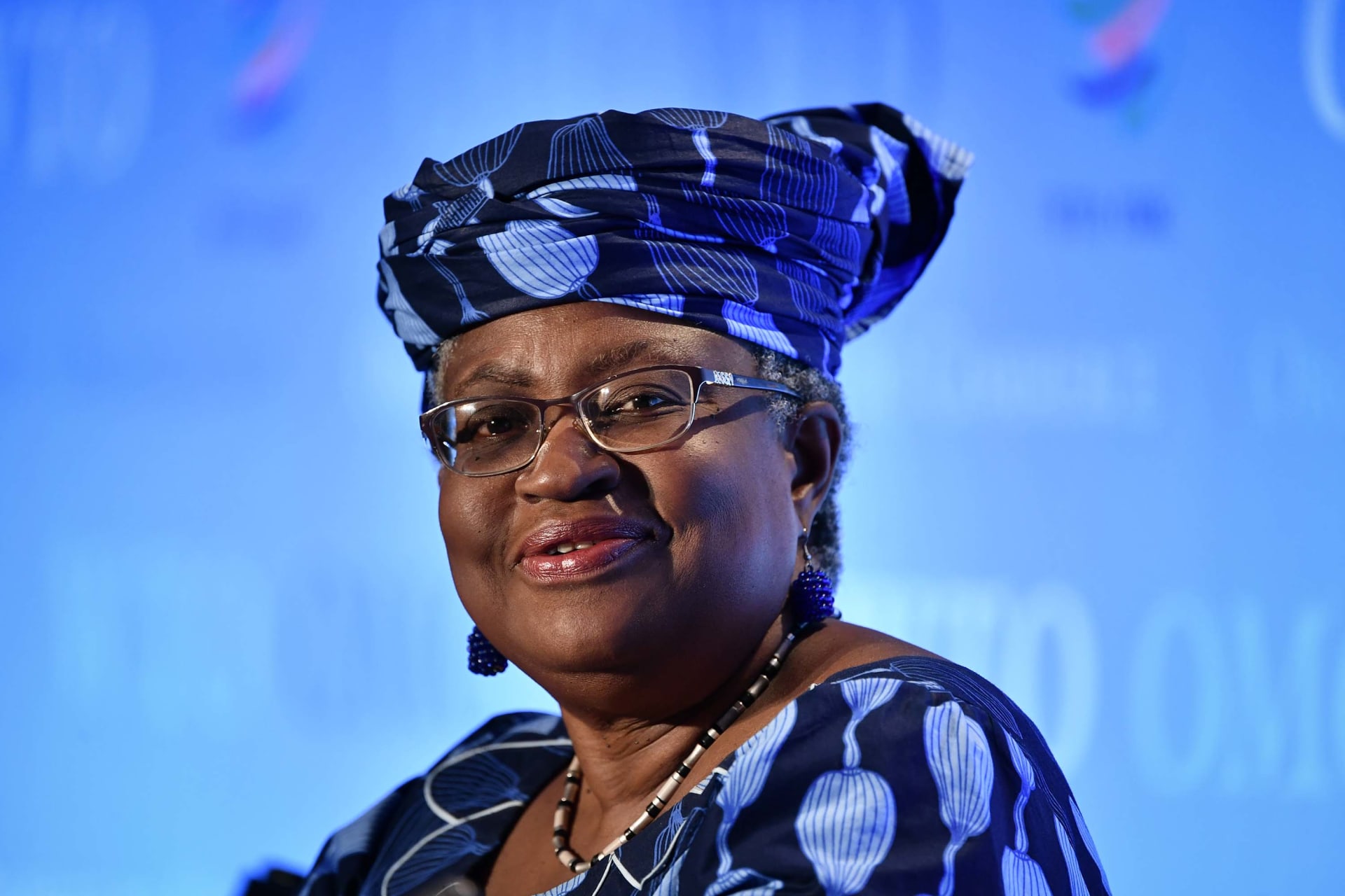 النيجيرية نغوزي أوكونجو إيويالا أول امرأة وأفريقية تترأس منظمة التجارة العالمية