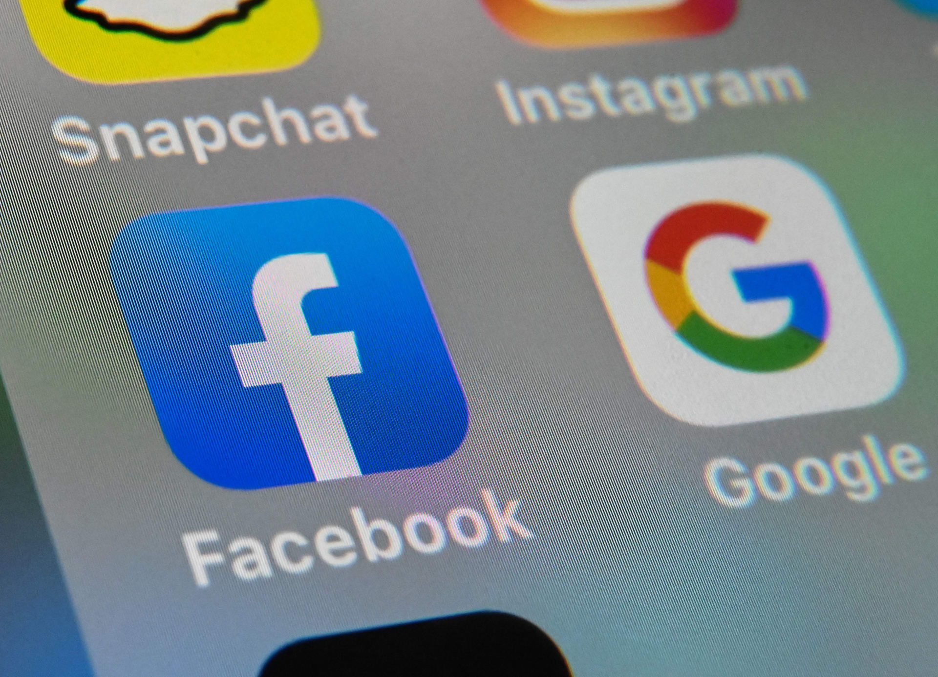 فيسبوك توقع صفقة مع "نيوز كورب أستراليا" لنشر الأخبار على منصتها