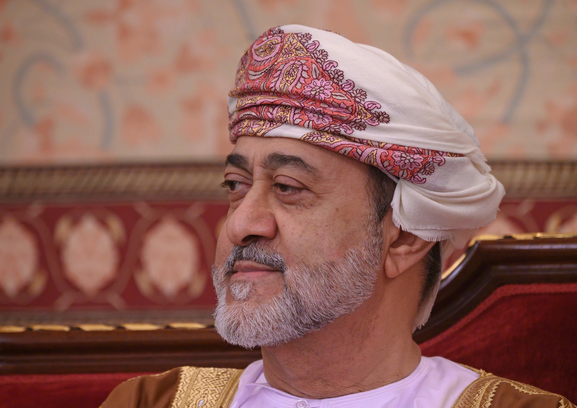  إلى السعودية.. سلطان عُمان يغادر البلاد في أول زيارة خارجية له منذ توليه الحكم