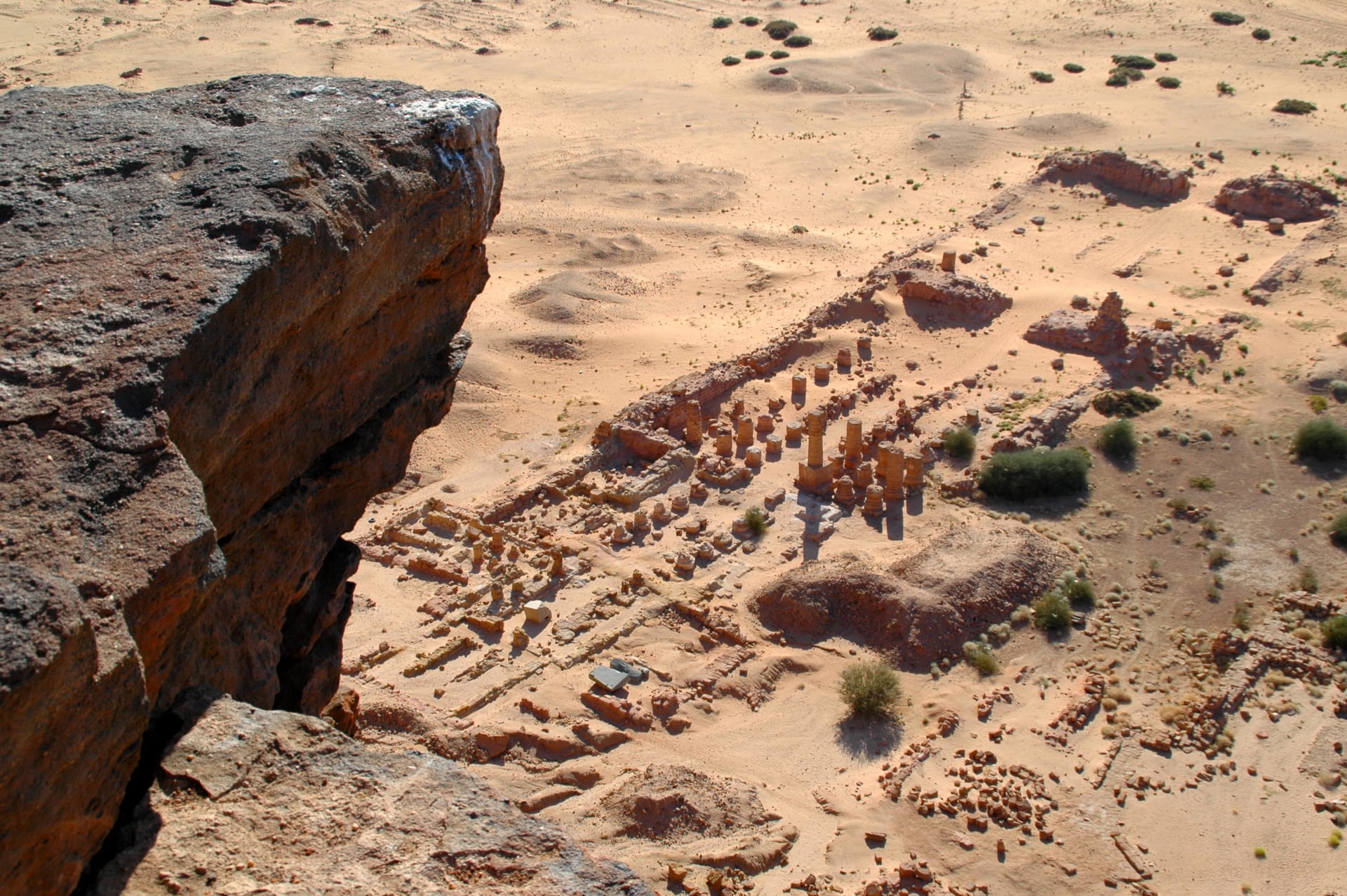 آمن المصريون القدماء بأن الإله آمون سكن فيه.. تعرف على "الجبل الطاهر" في السودان