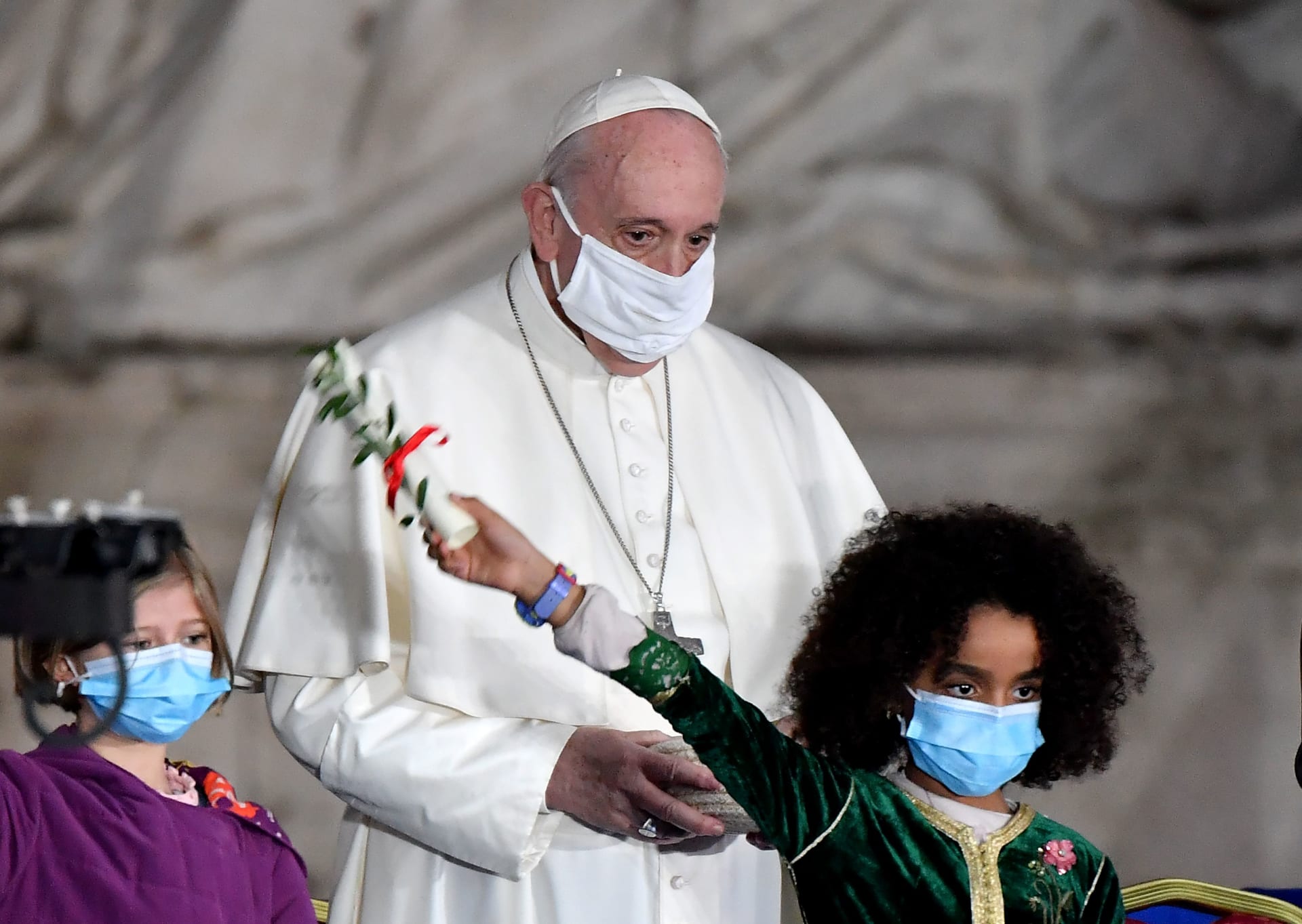البابا فرنسيس عن التطعيم ضد كورونا: للبشرية تاريخ من الصداقة مع اللقاحات