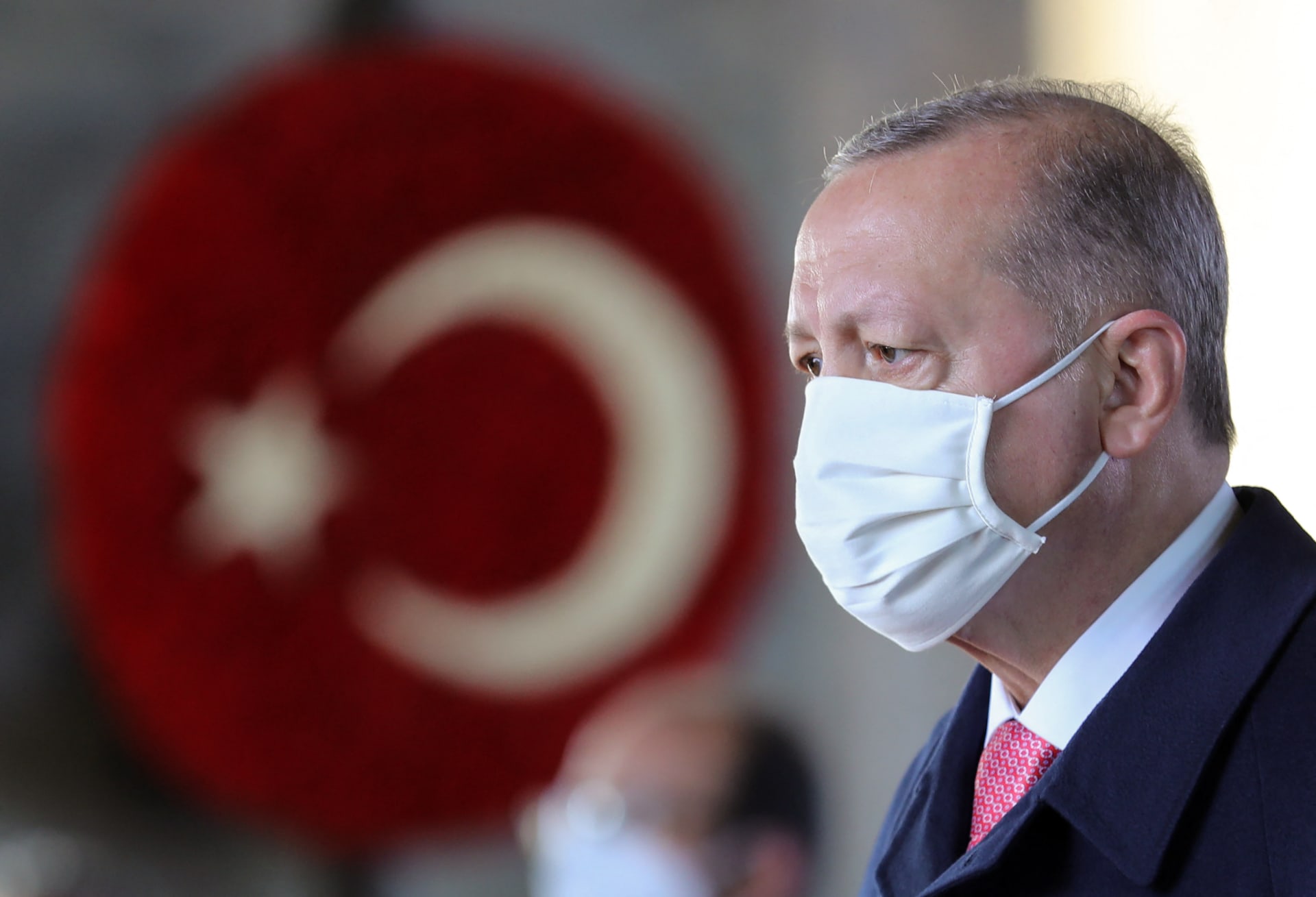 تركيا: إحباط تفجير محتمل لسيارة شرطي مكلّف بتأمين حشد أردوغان