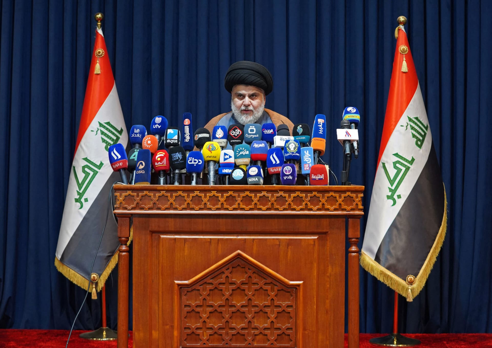 زعيم التيار الصدري الشيعي في العراق، مقتدي الصدر
