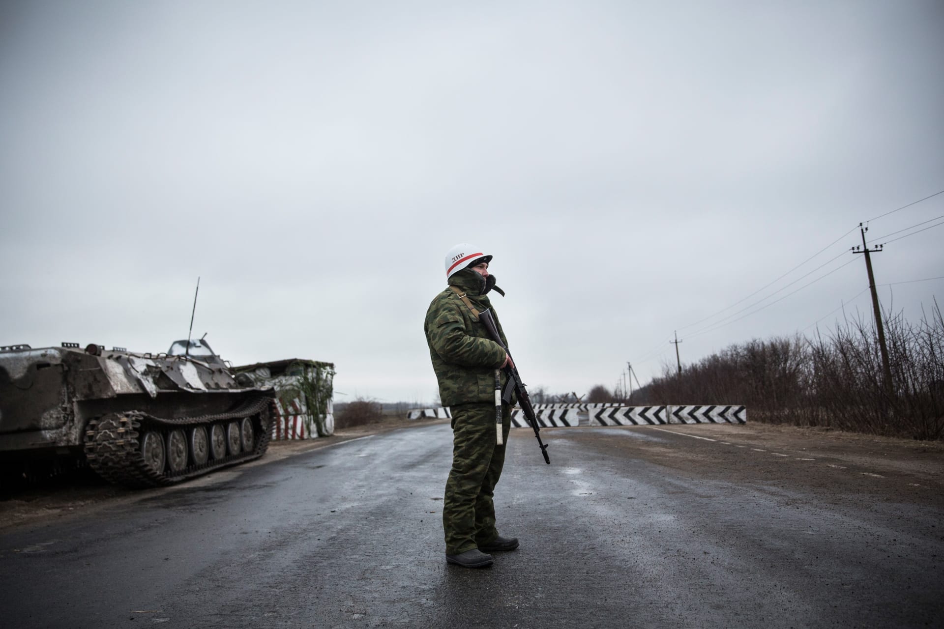 بعد إخلاء السكان من دونيتسك ولوغانسك.. أوكرانيا تنفي القيام بعملية عسكرية في الشرق