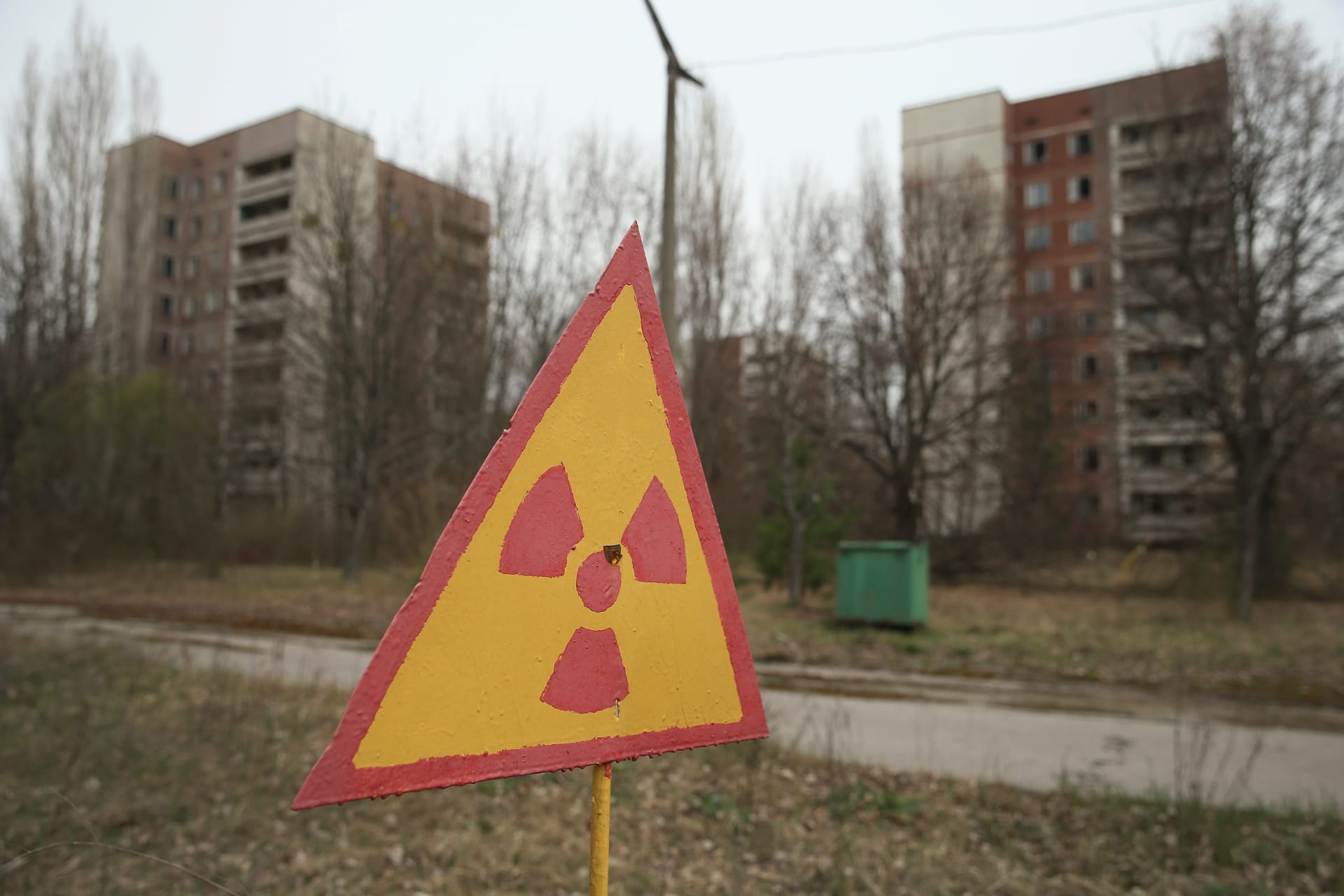 سفيرة أوكرانيا في أمريكا: روسيا تحتجز 92 عاملا في مفاعل "تشيرنوبل"