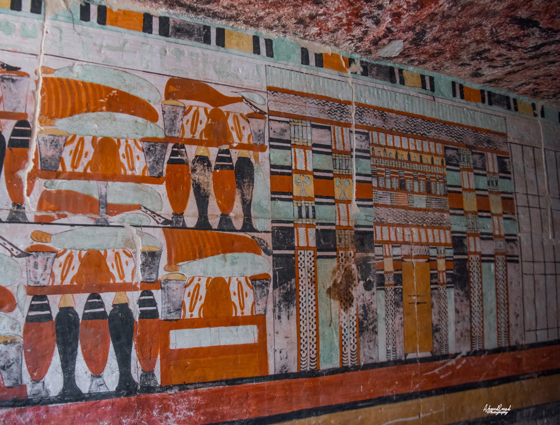  اكتشاف 5 مقابر فرعونية بمنطقة جنوب سقارة